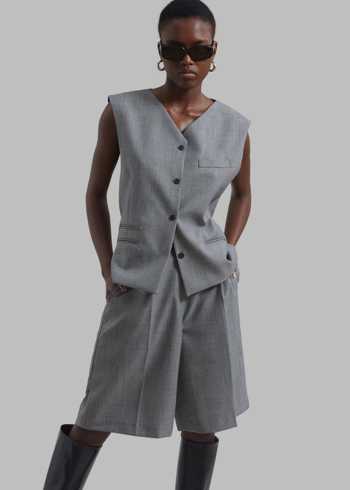 Essie Wool Bermuda Shorts - Light Grey Plaid