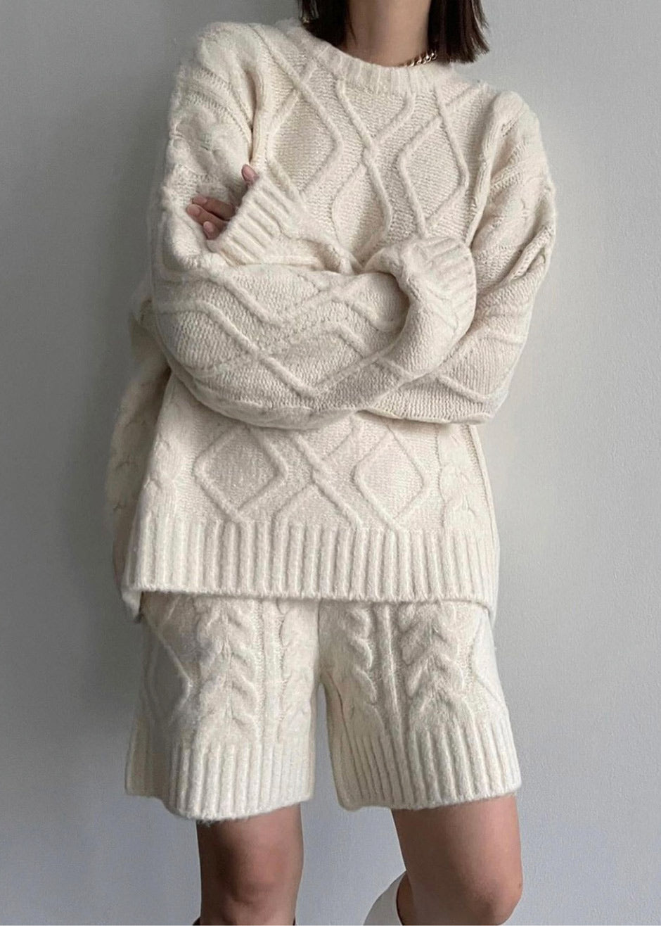 Eira Knit Shorts - Cream - 9
