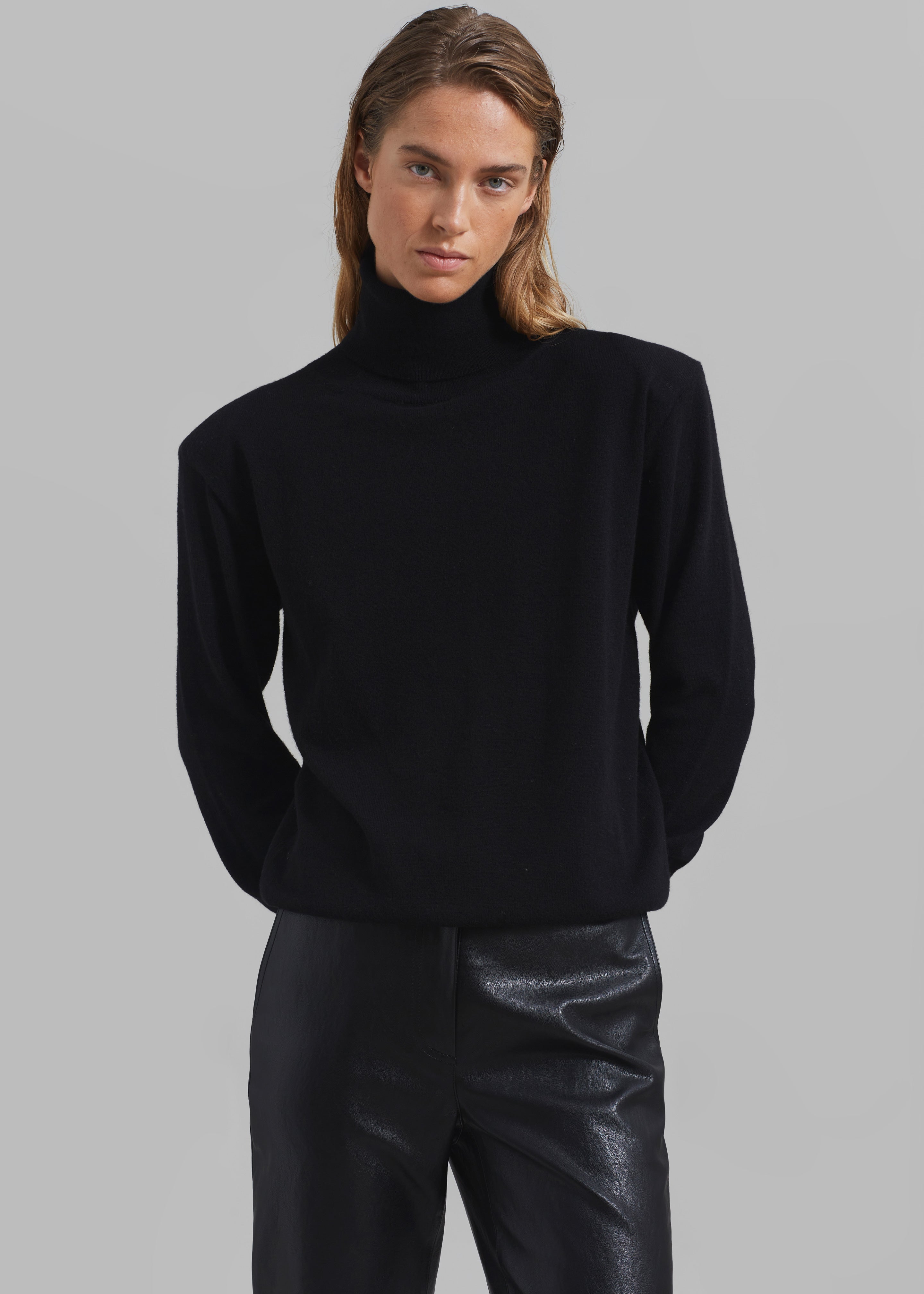 Ines Thin Padded Turtleneck - Black - 1