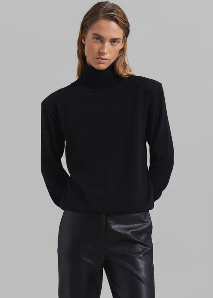 Black thin turtleneck hotsell