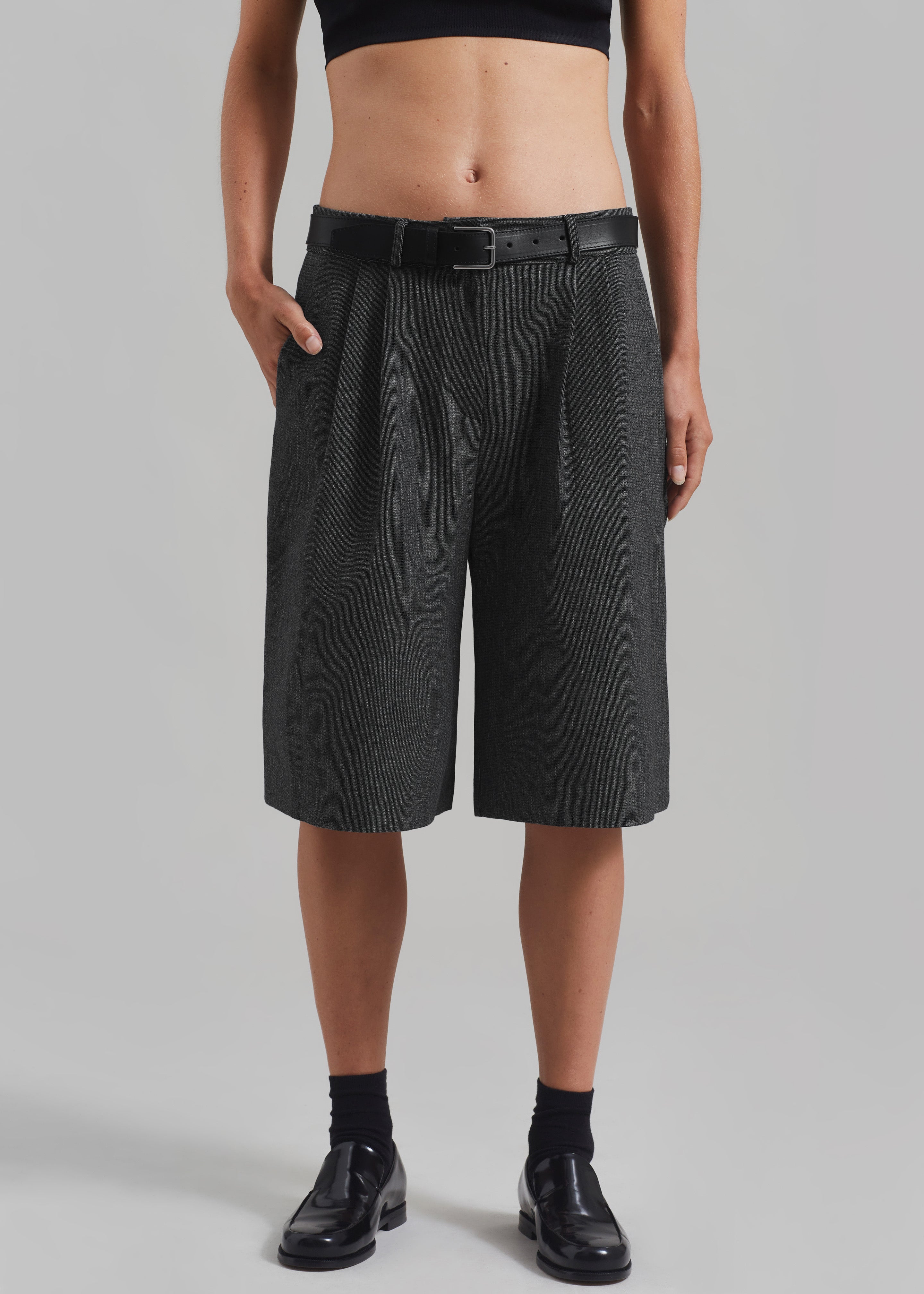Isara Pleated Shorts - Dark Grey Melange - 5