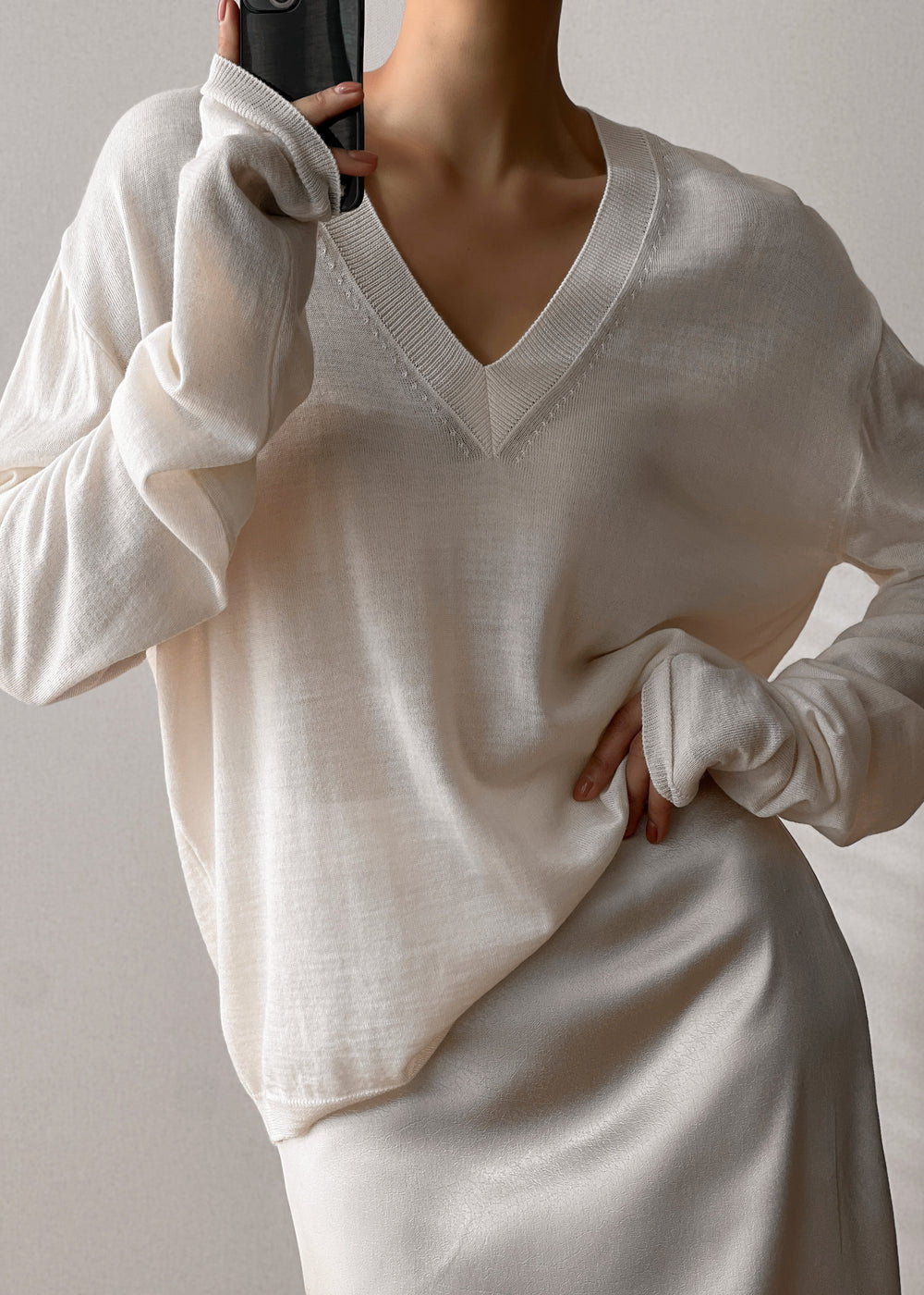 Juro V-Neck Knit - Cream - 1