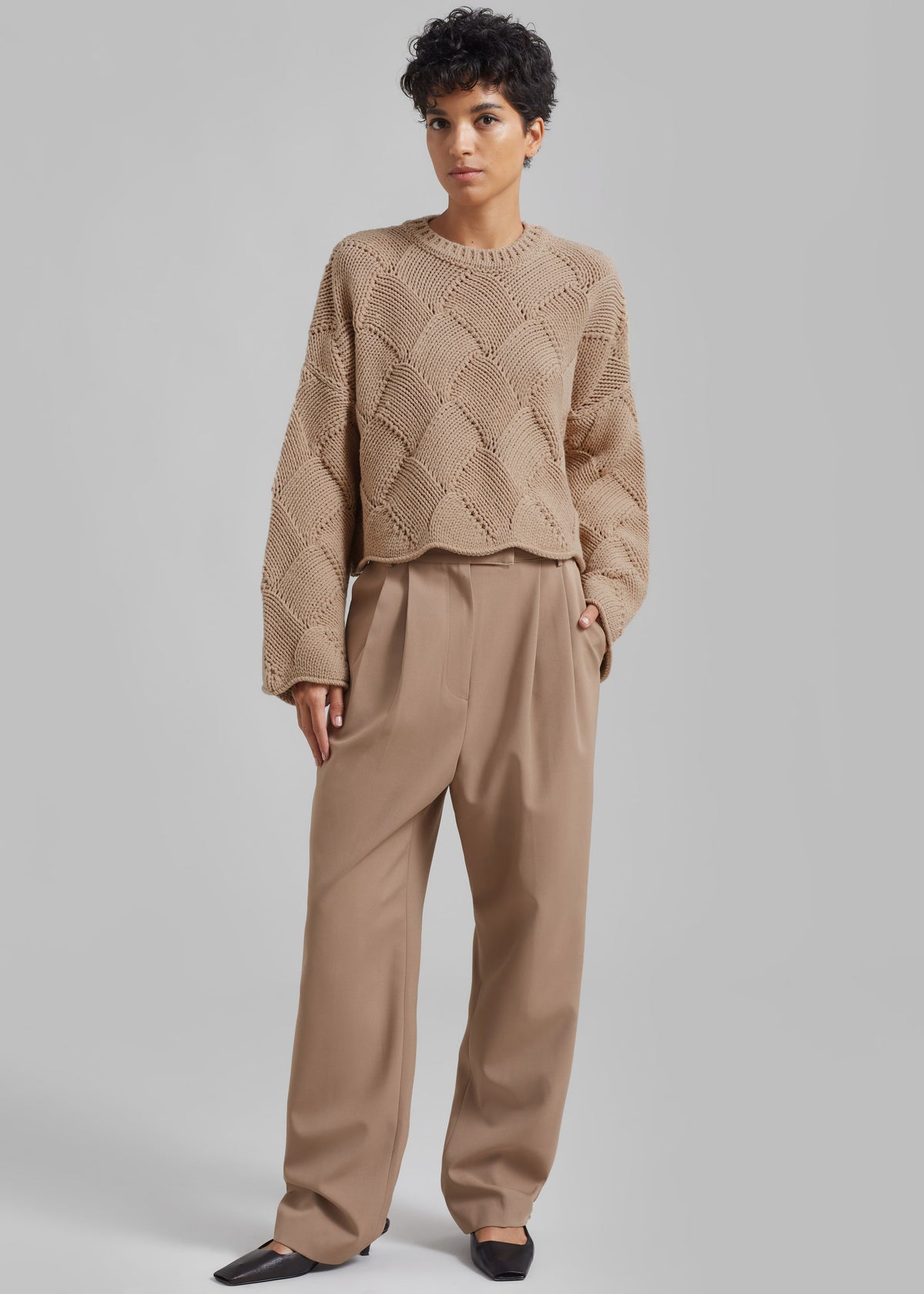 JW Anderson Cropped Basket Weave Jumper - Beige - 2