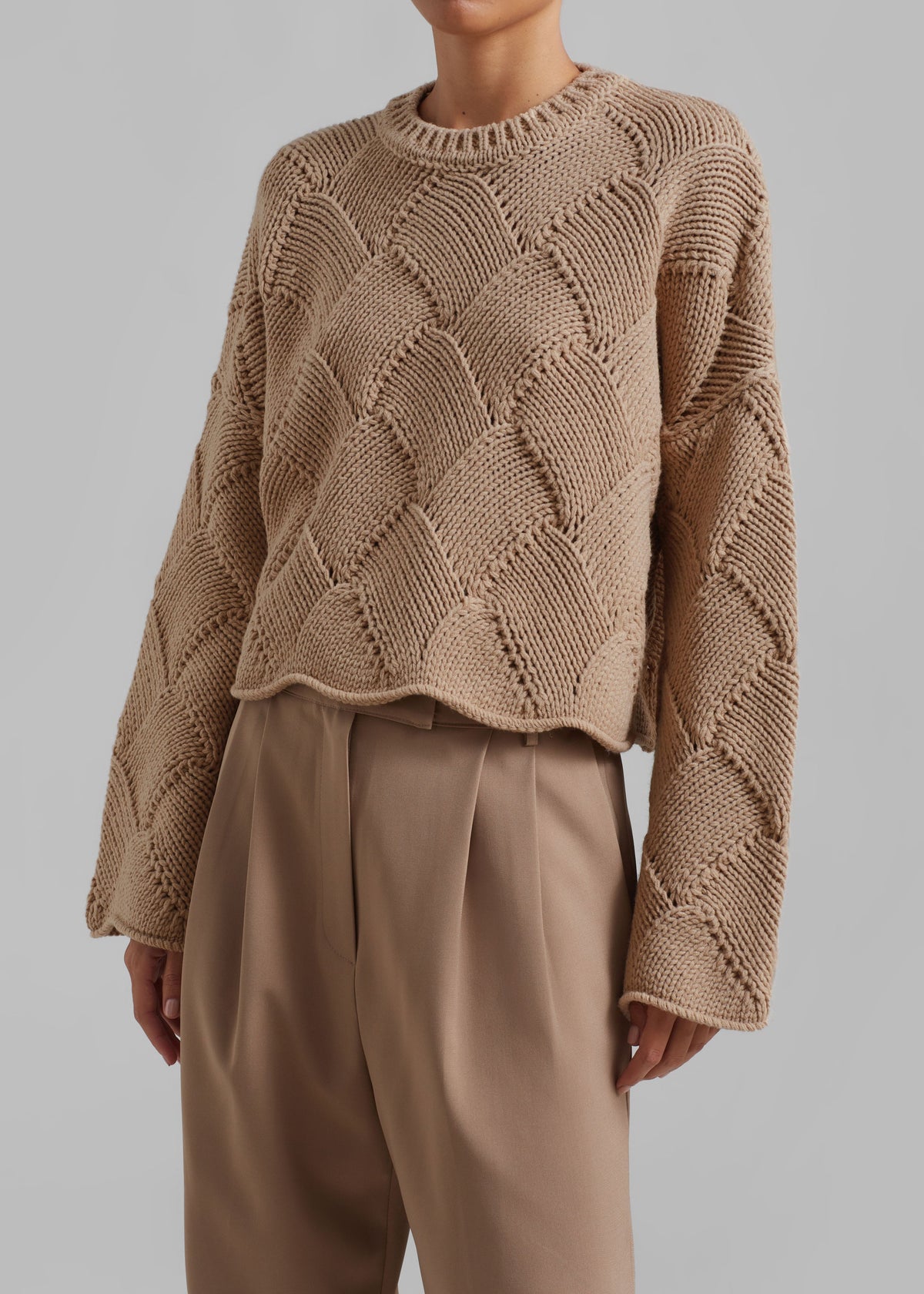 JW Anderson Cropped Basket Weave Jumper - Beige - 3