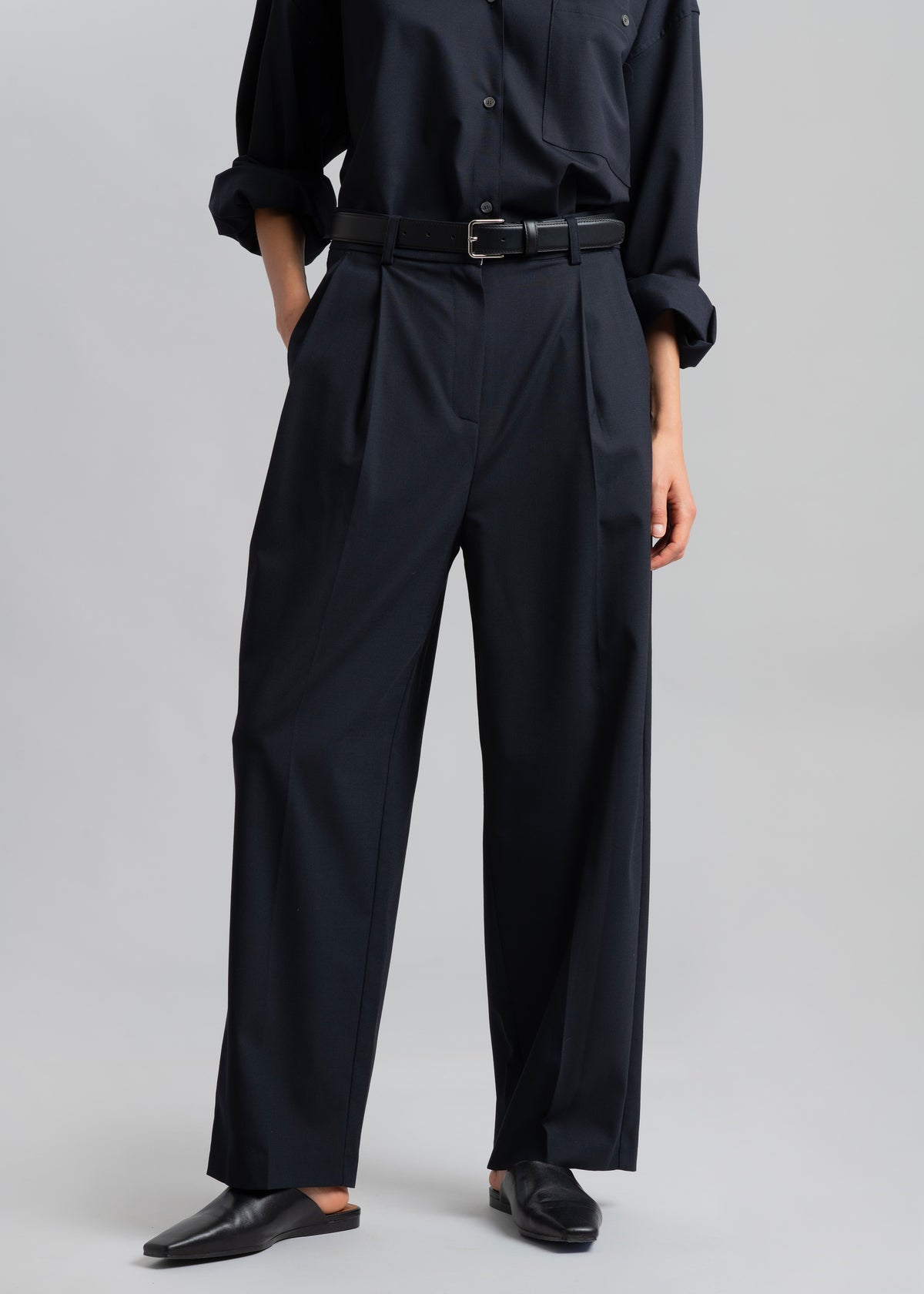 Jour Pleated Pants - Deep Navy - 3