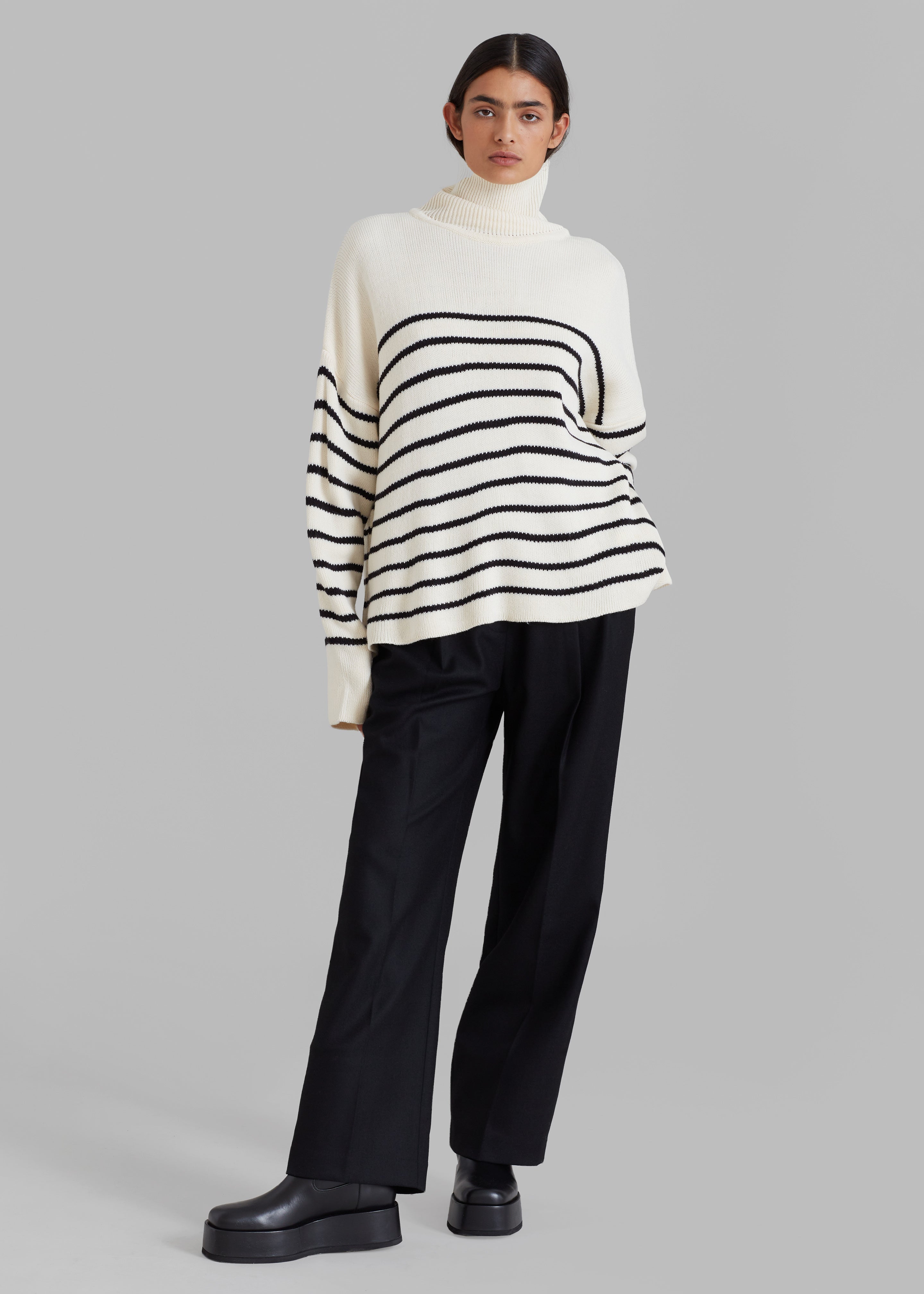 Kyo Turtleneck Sweater - Black Stripe - 5