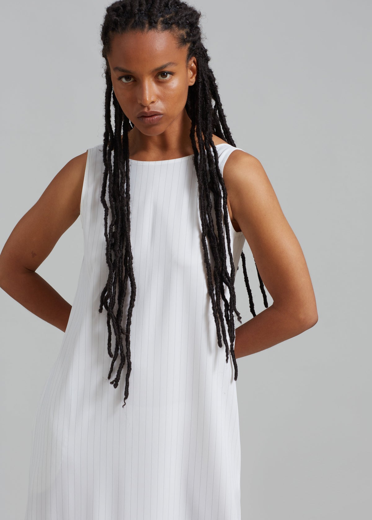 Laurel Sleeveless Maxi Dress - White Pinstripe - 5