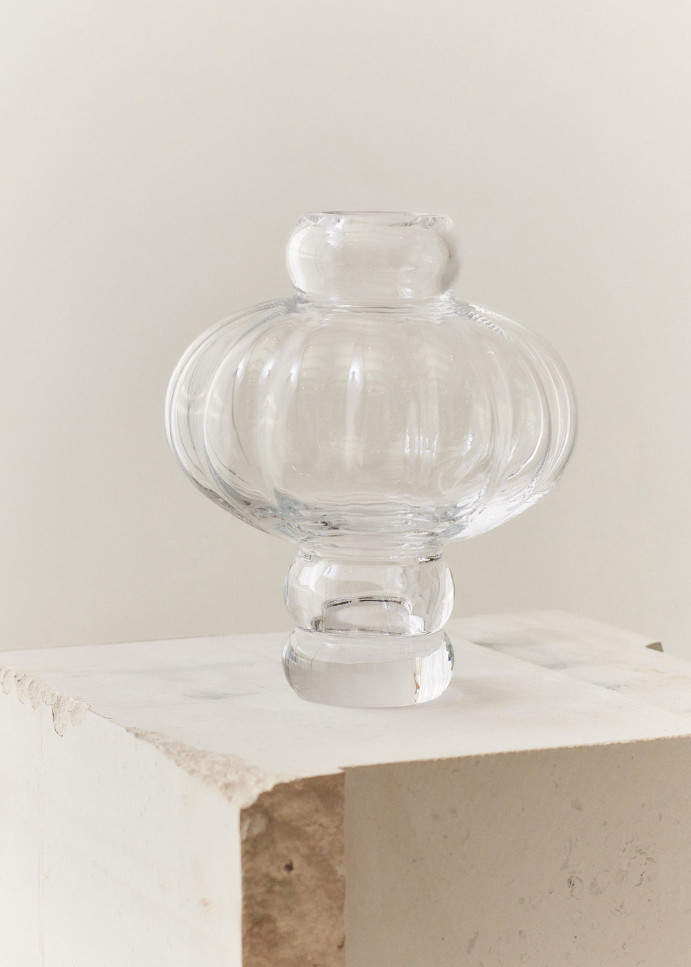 Louise Roe Glass Balloon Vase 02 - Clear - 1