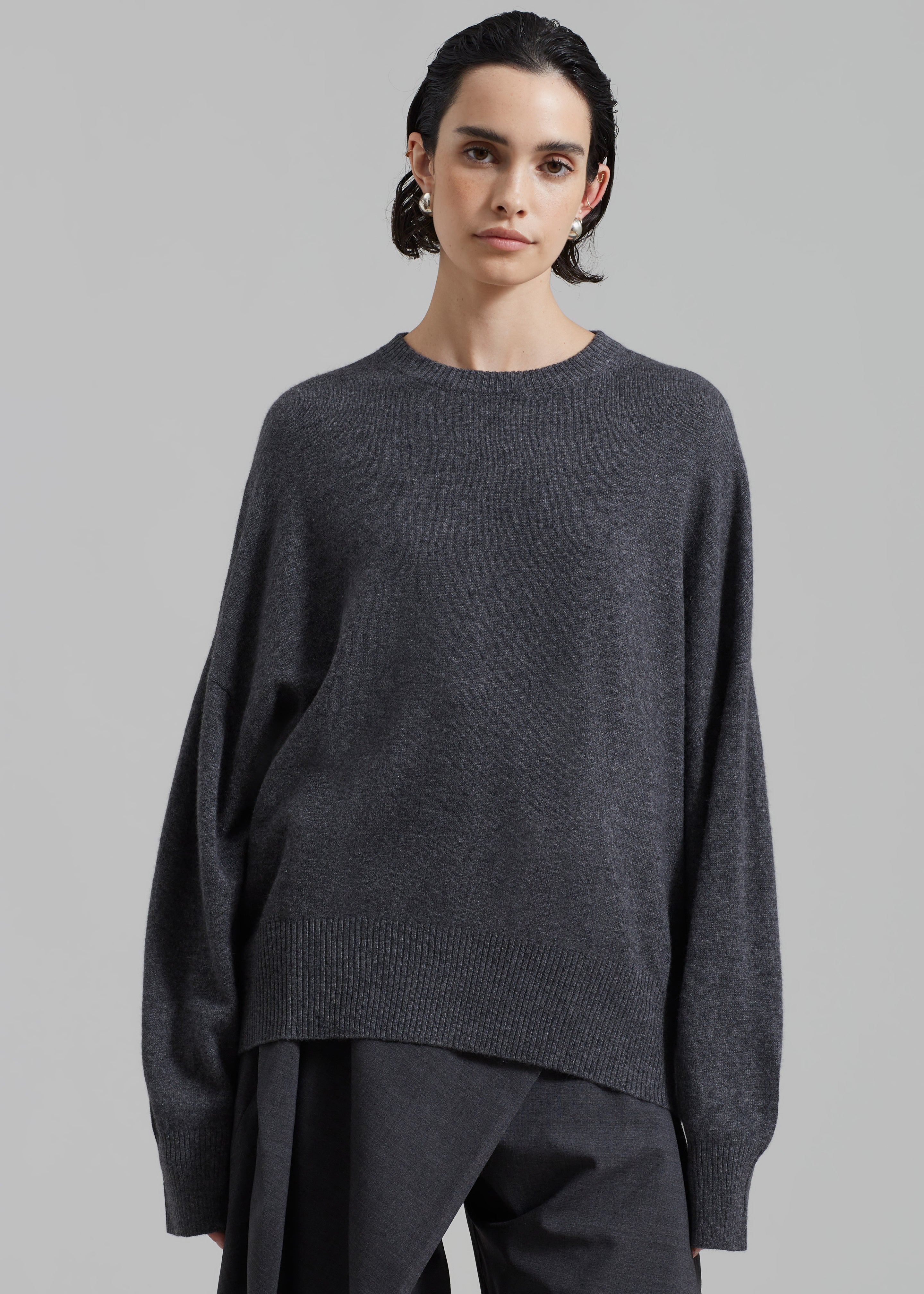 Loulou Studio Anaa Cashmere Sweater - Anthracite Melange - 5