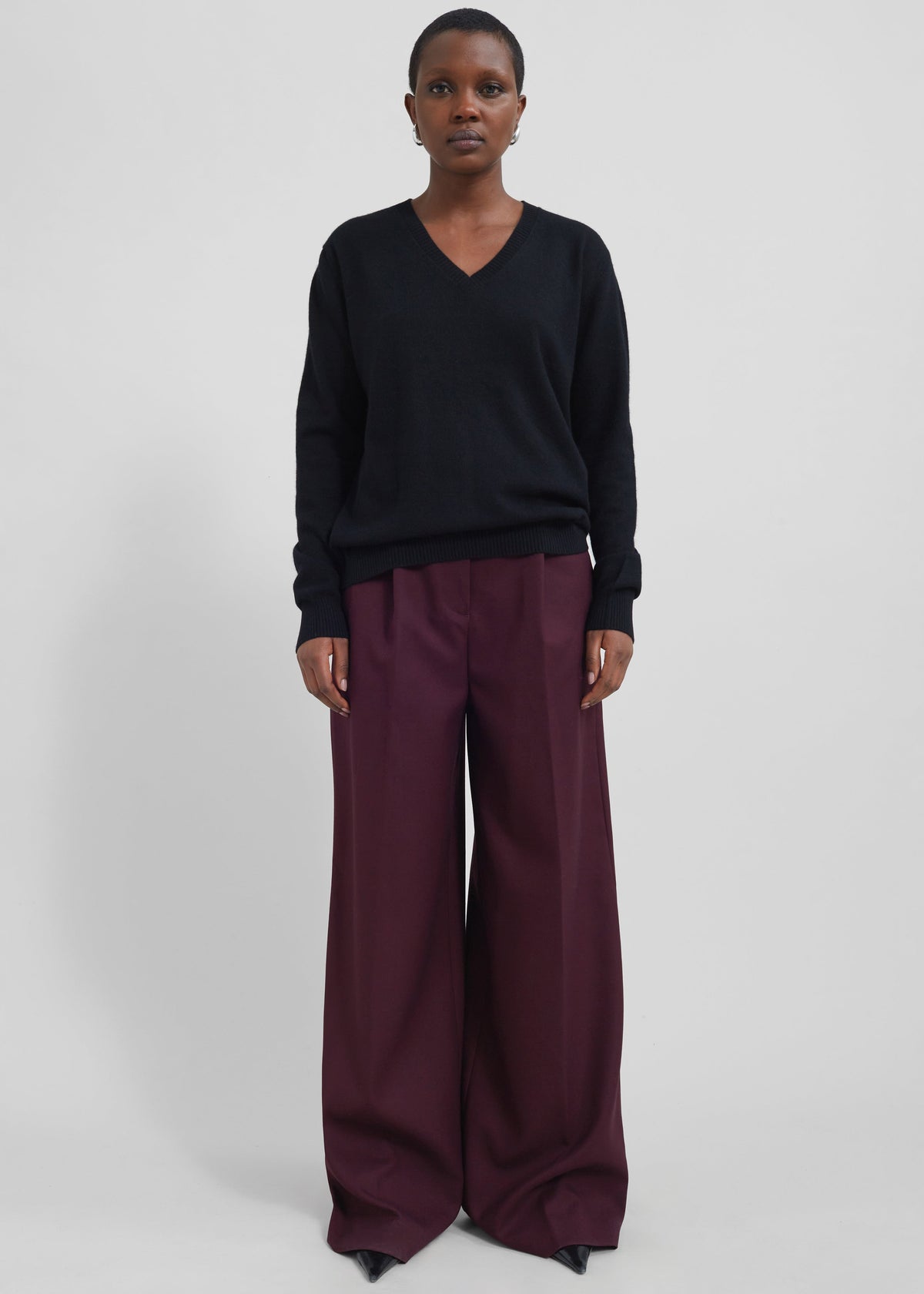 Loulou Studio Serafini V Neck Cashmere Sweater - Black - 3