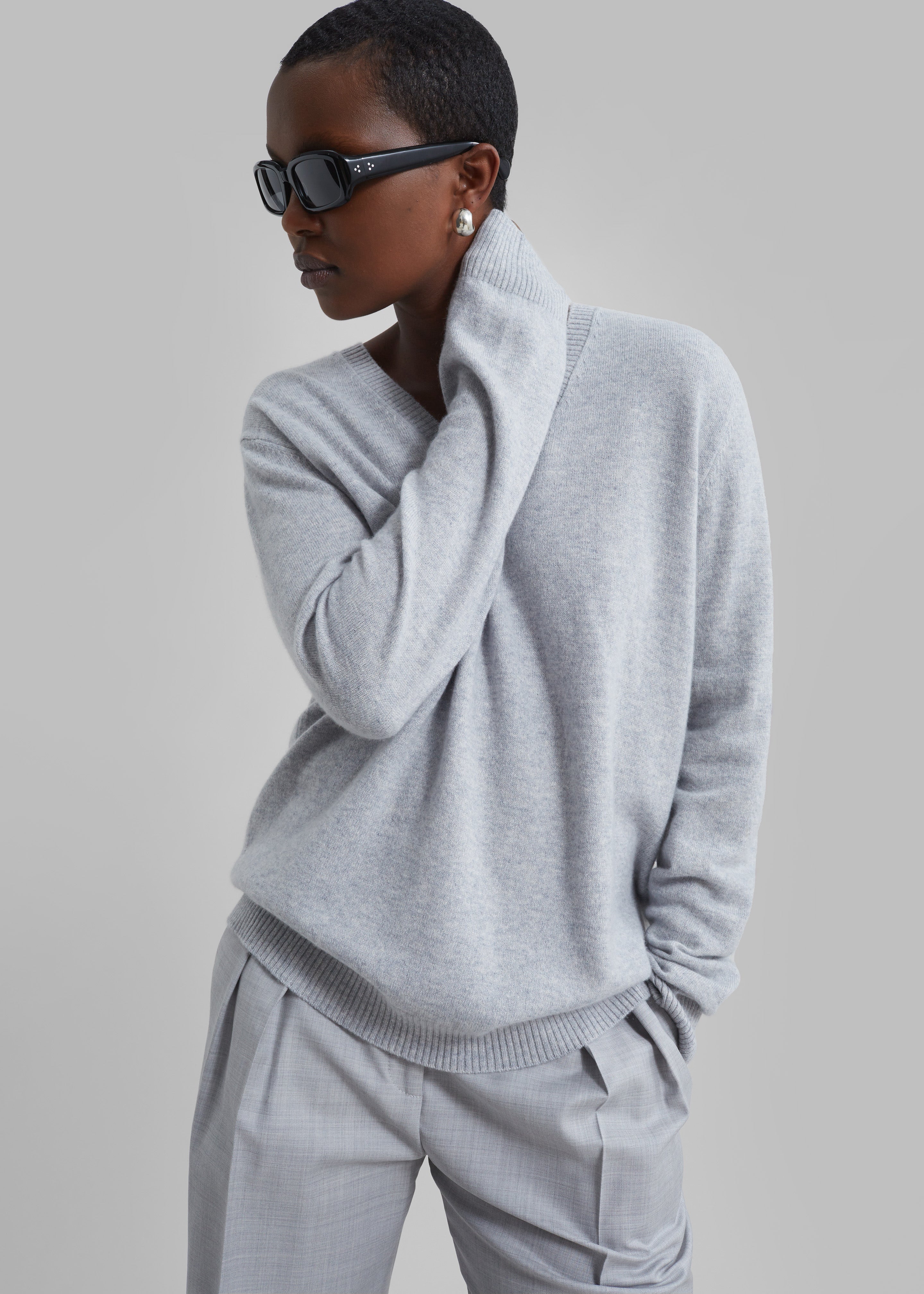 Loulou Studio Serafini V Neck Cashmere Sweater - Grey Melange - 1