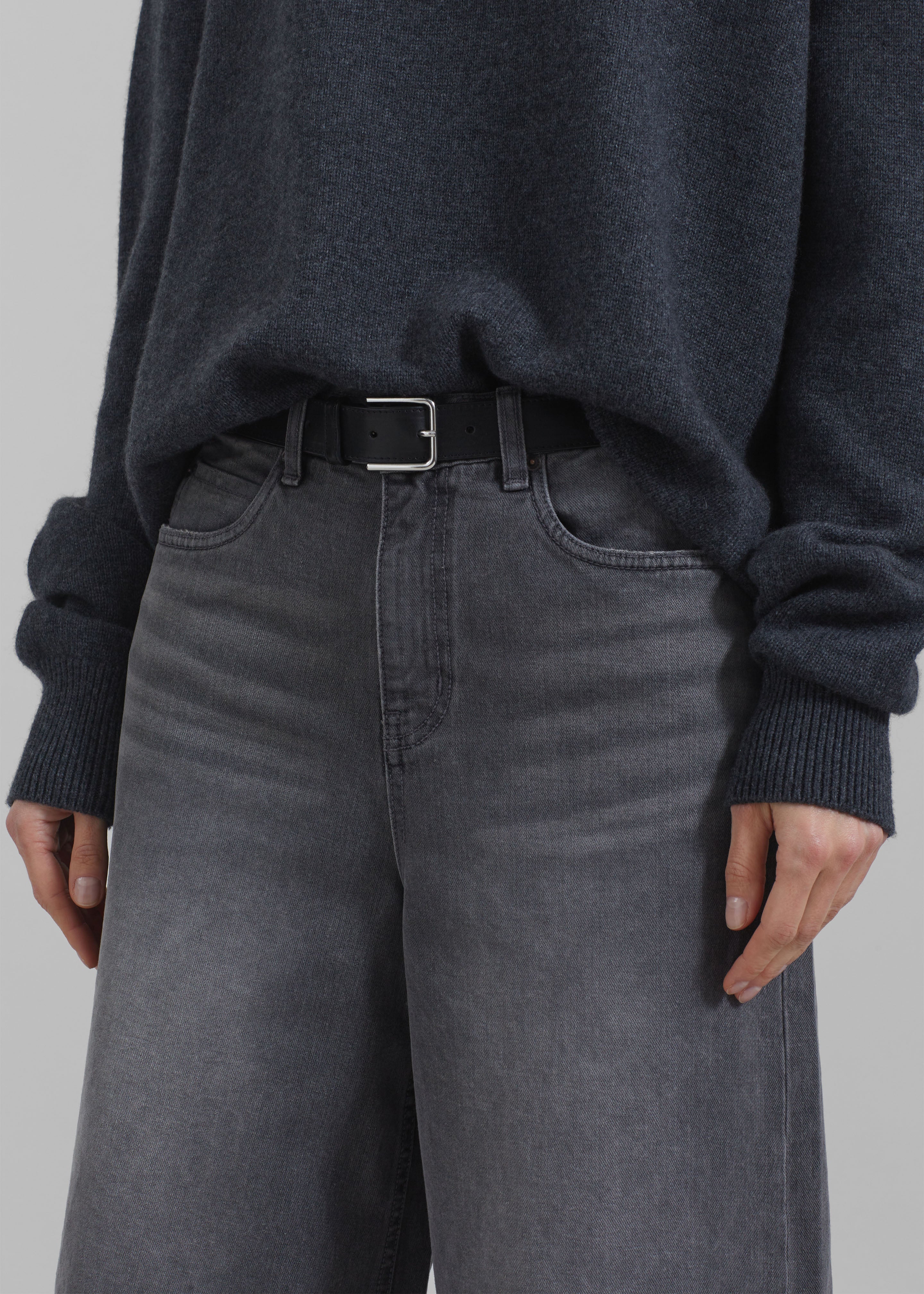 Low Classic Denim Bermuda Pants - Grey - 4
