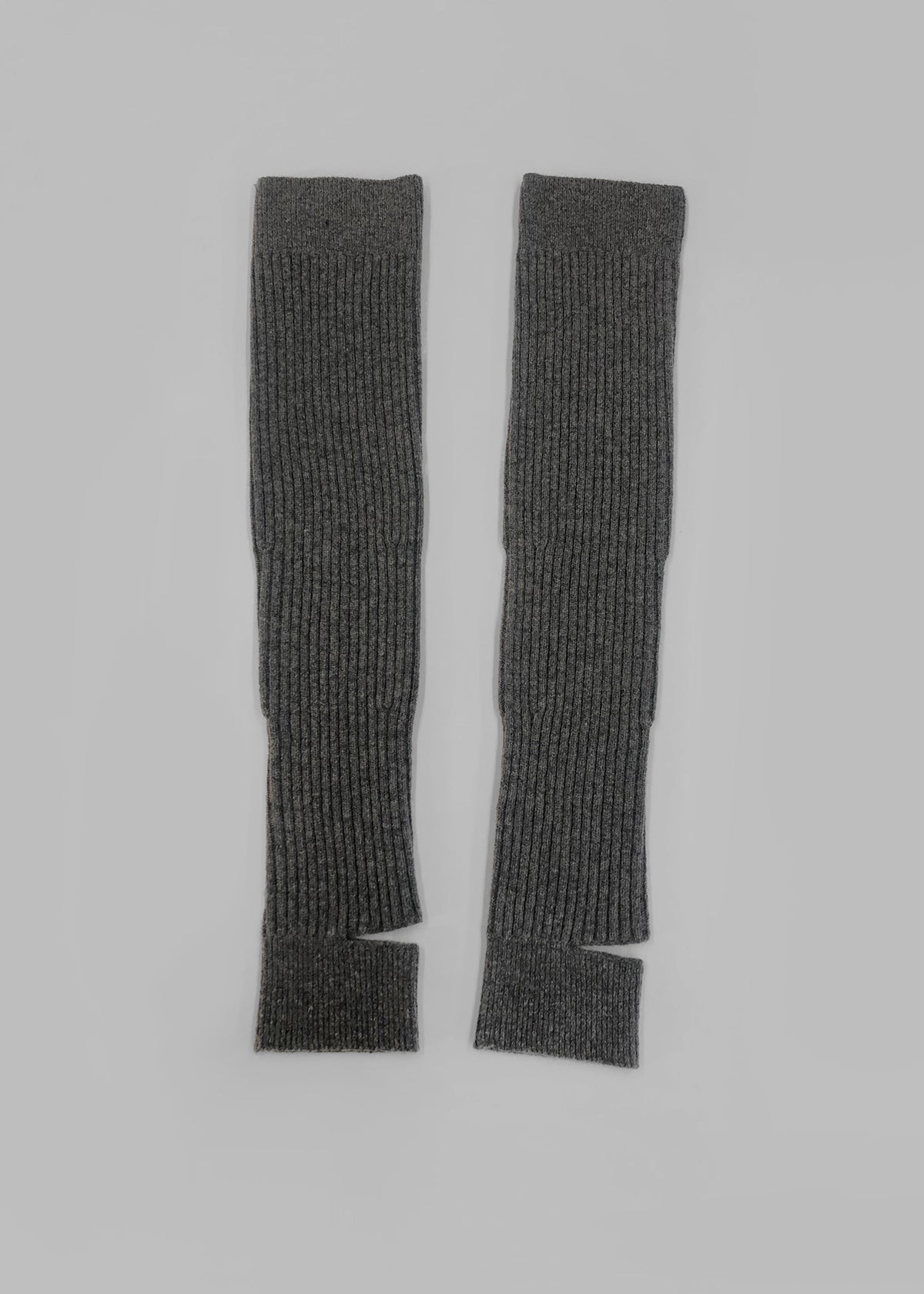 Low Classic Fluffy Leg Warmers - Grey - 2
