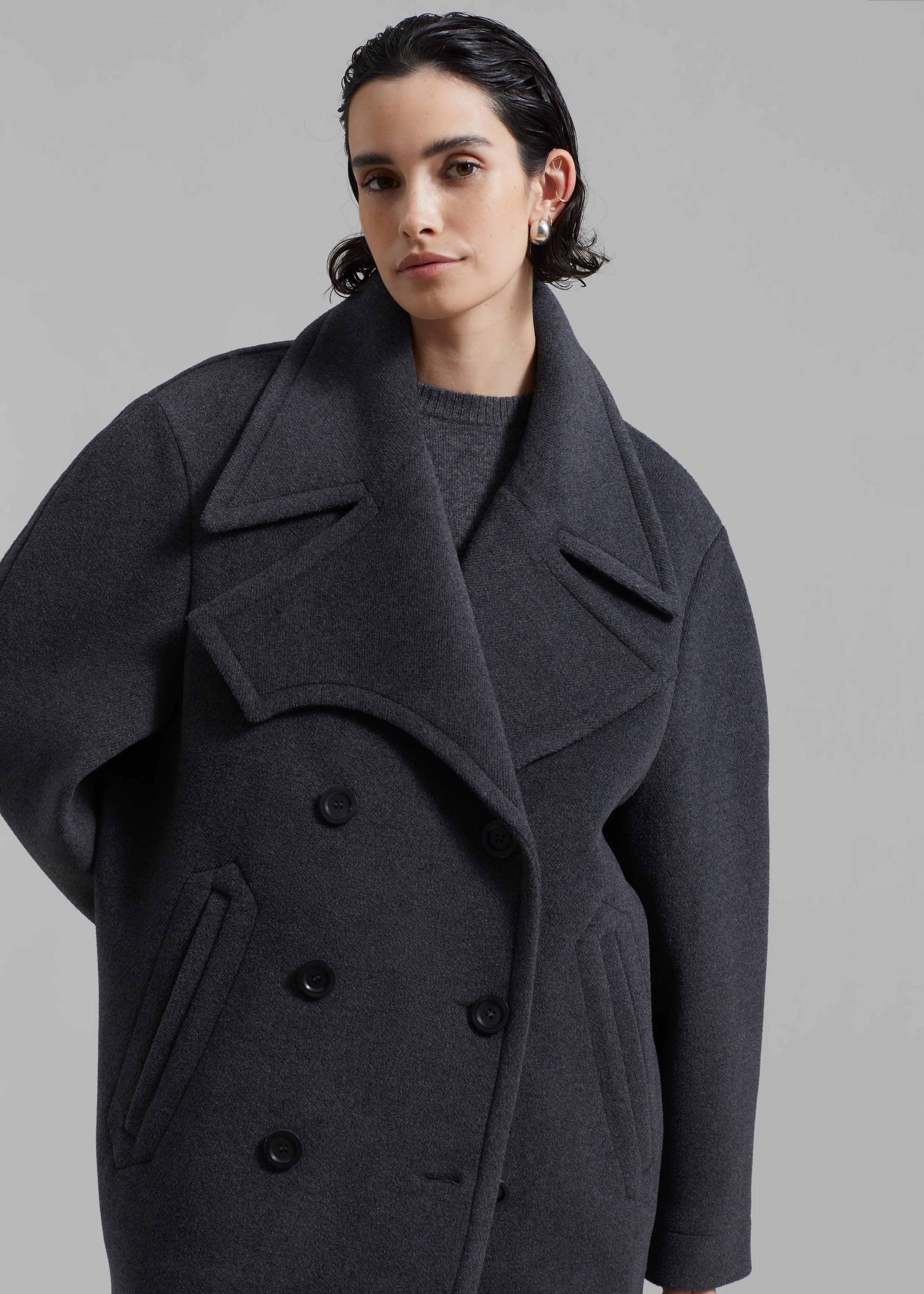 Low Classic Wide Collar Peacoat - Grey – Frankie Shop Europe