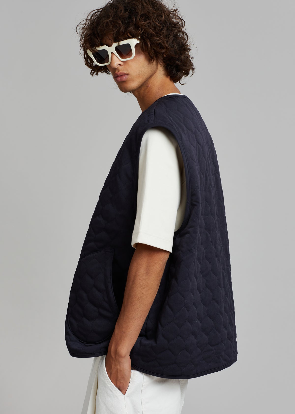 Lant Reversible Vest - Navy - 4