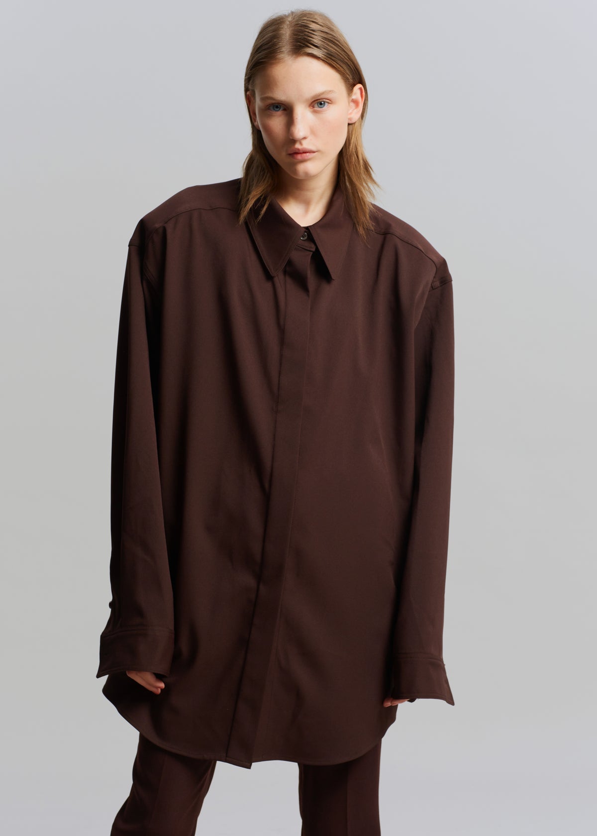 Lio Detachable Padded Shoulder Shirt - Chocolate - 3