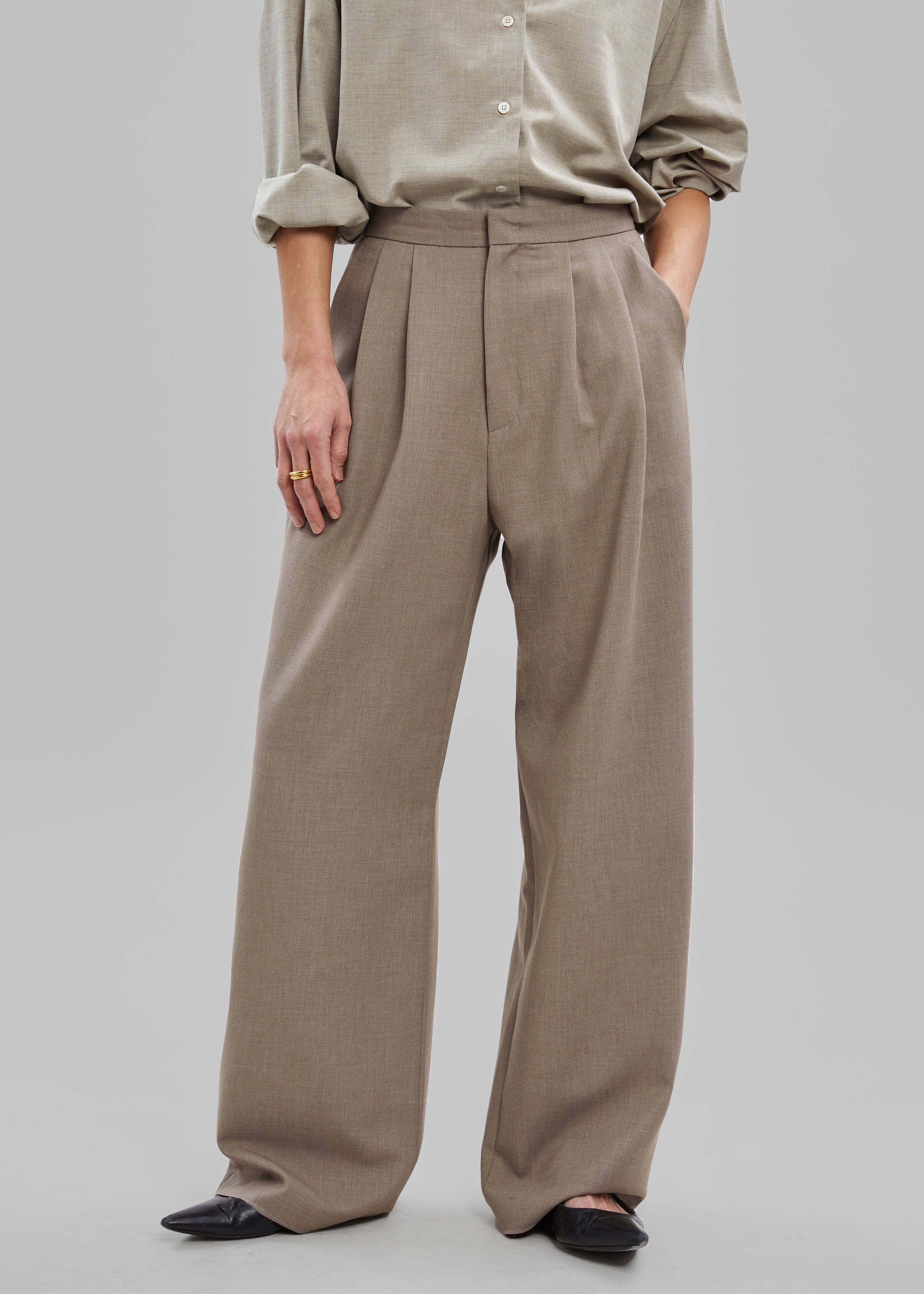 Luxor Pintuck Trousers - Taupe - 2