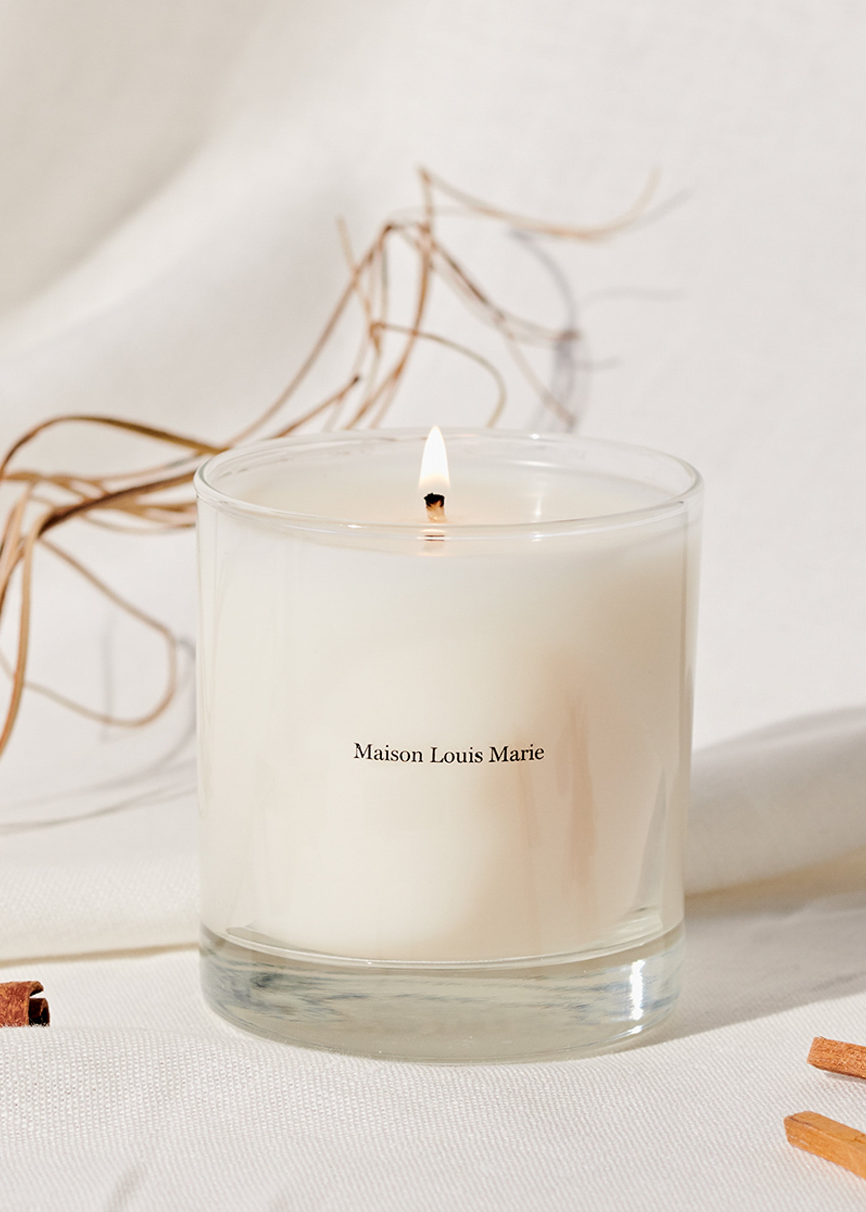 Maison Louis Marie No. 04 Bois De Balincourt Candle - 2