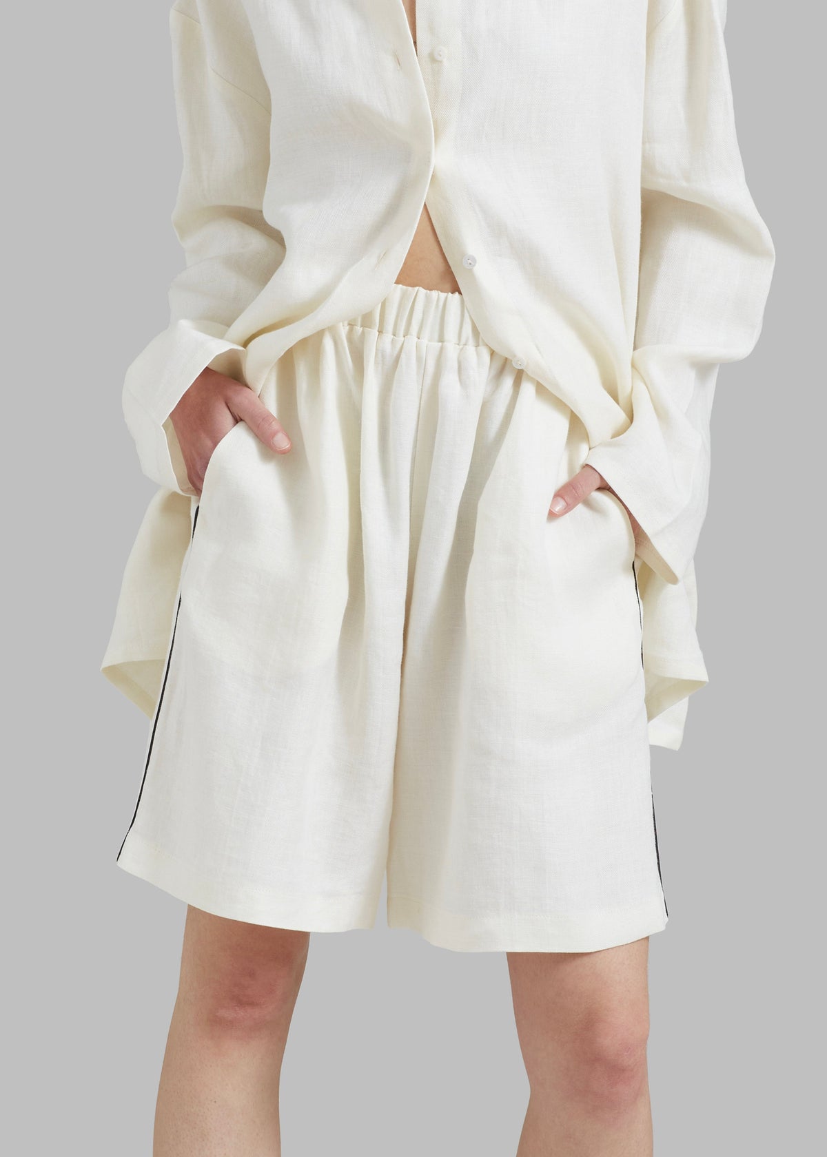 MATIN Piping Shorts - Natural - 4
