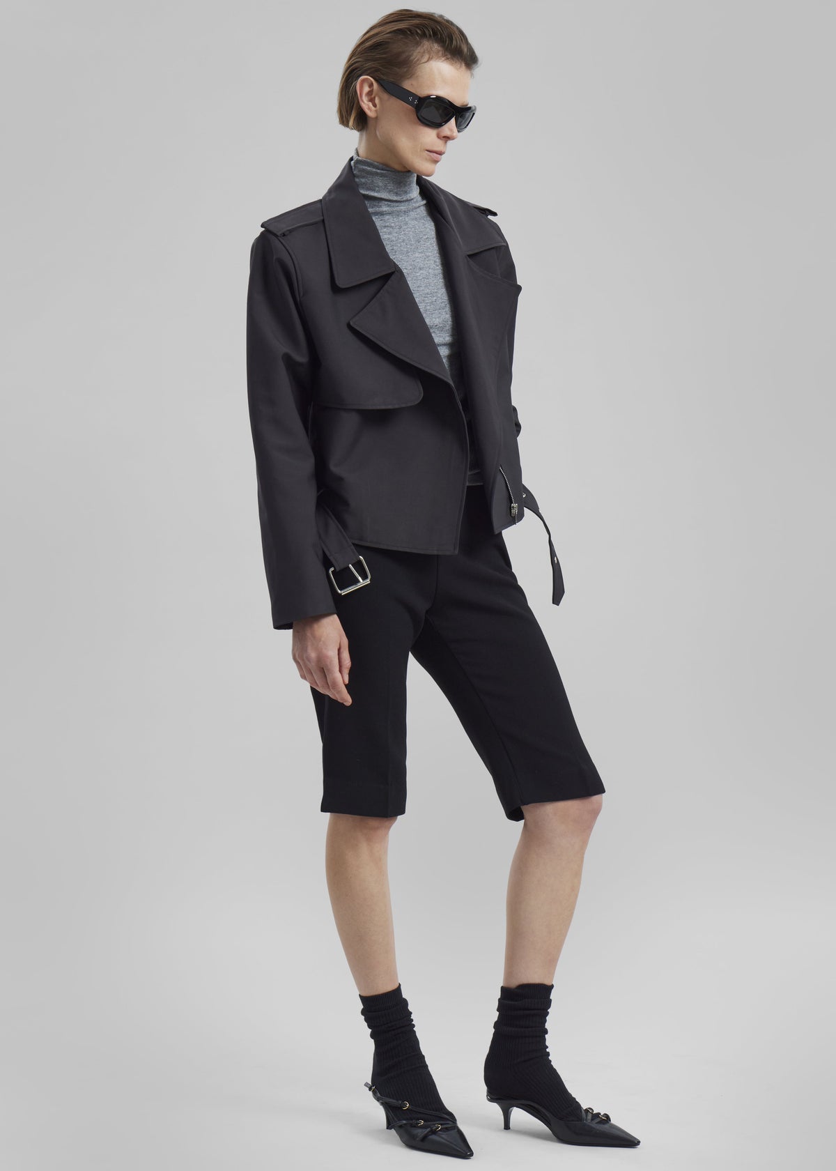 Max Short Trench - Black - 2