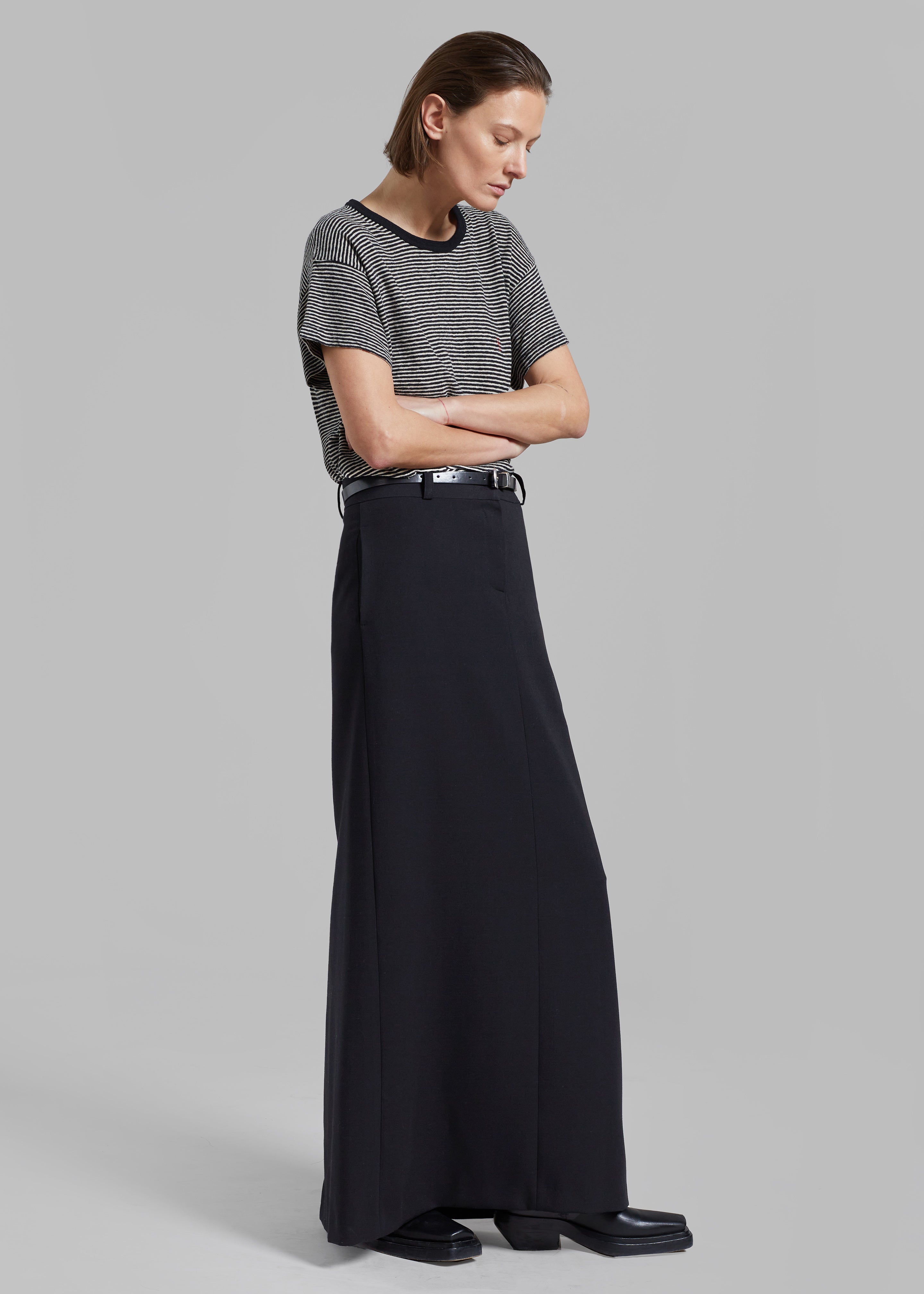 Malvo Long Pencil Skirt - Black - 10