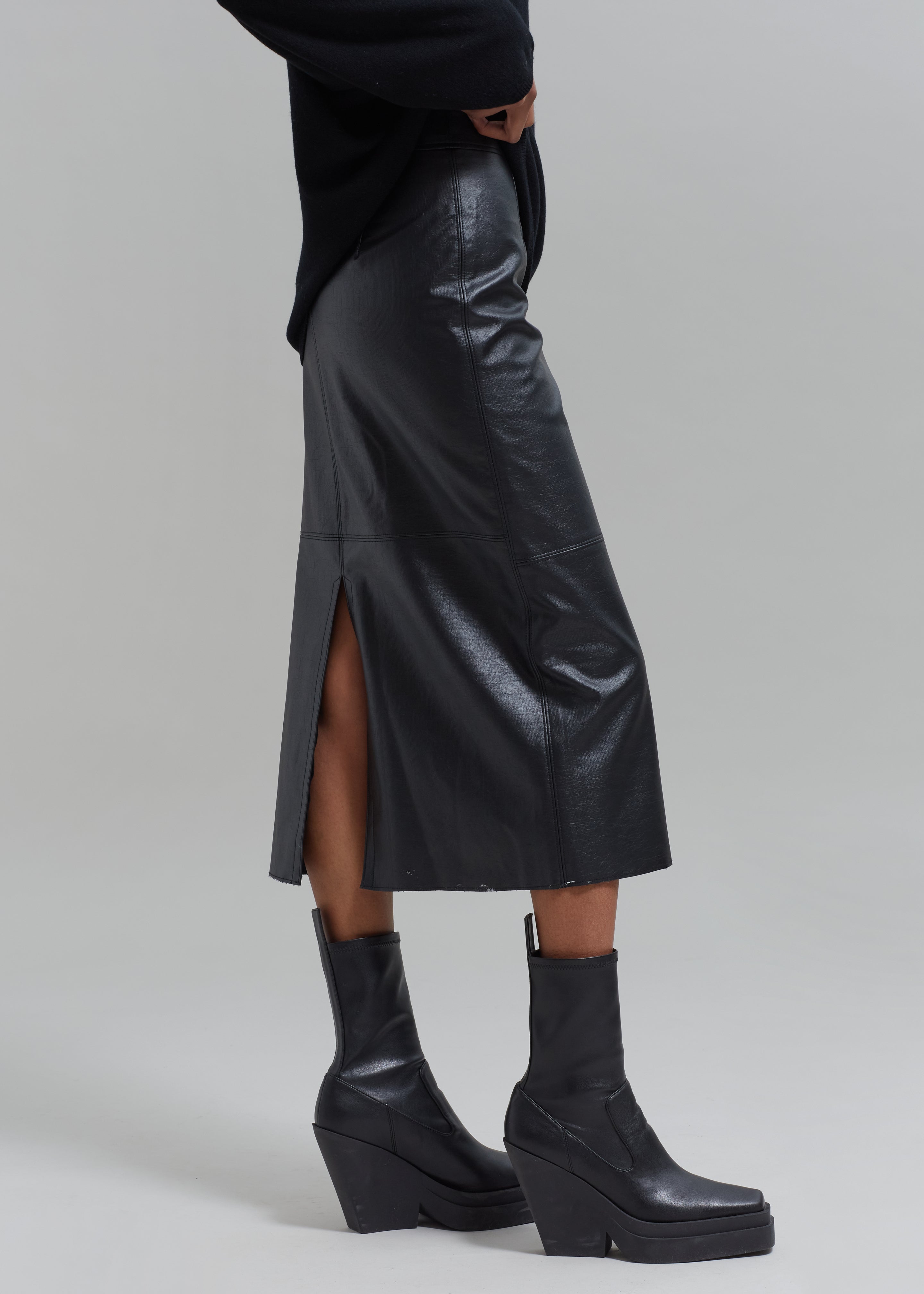 Manyne Faux Leather Pencil Skirt - Black - 3
