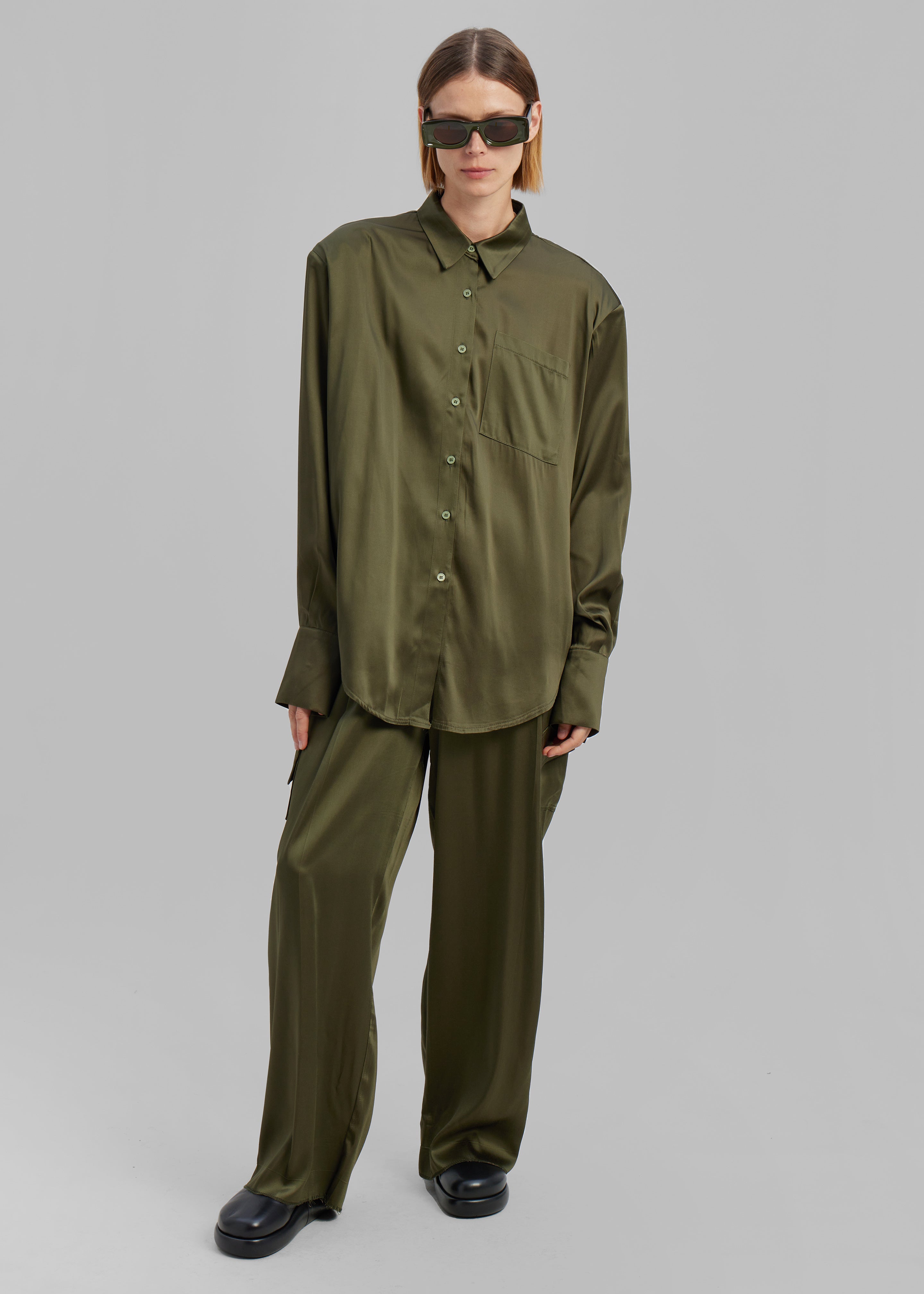 Menne Silky Trousers - Olive - 5