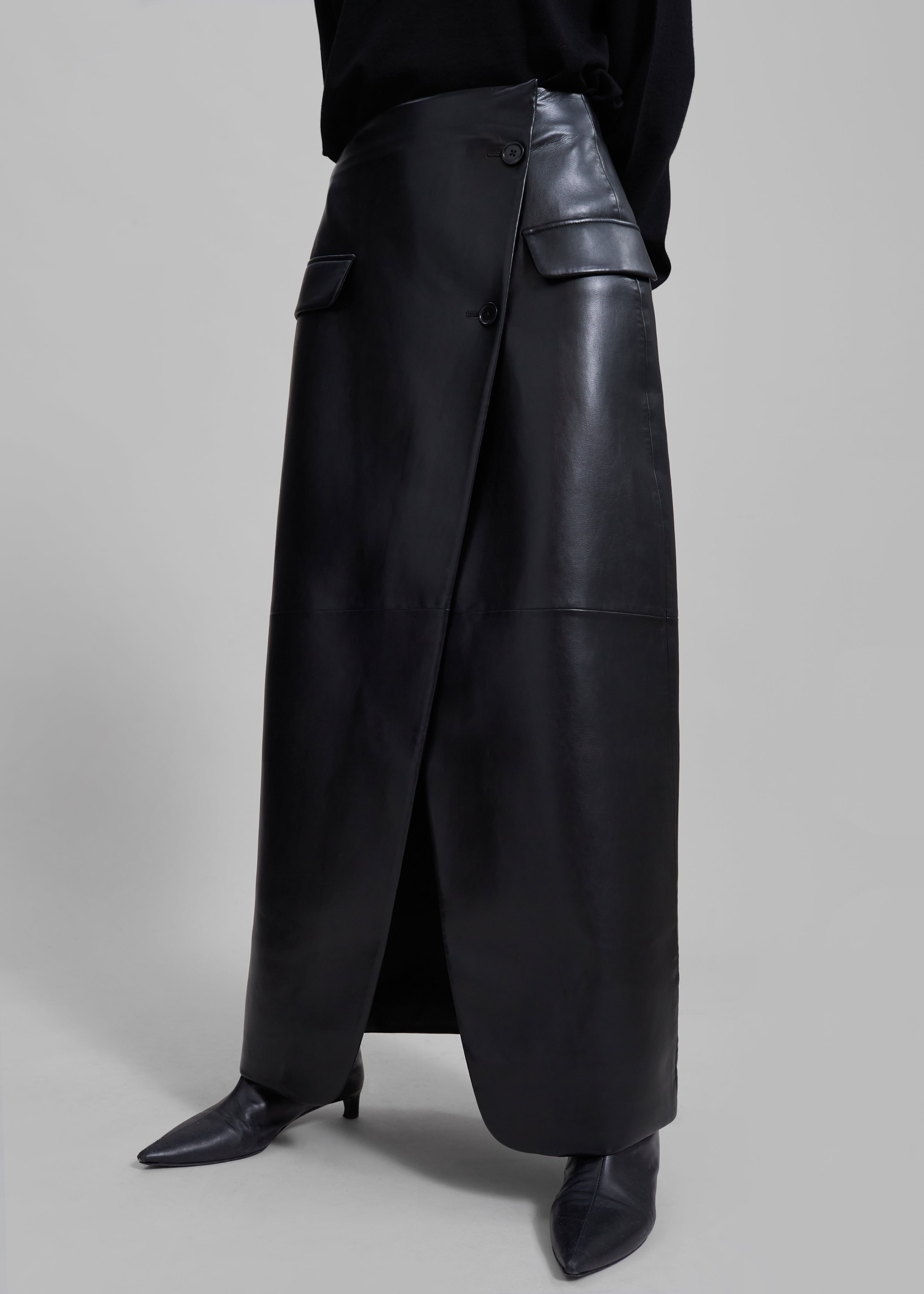 Creation L 2-Decorative Flap Pocket Faux Leather Trousers