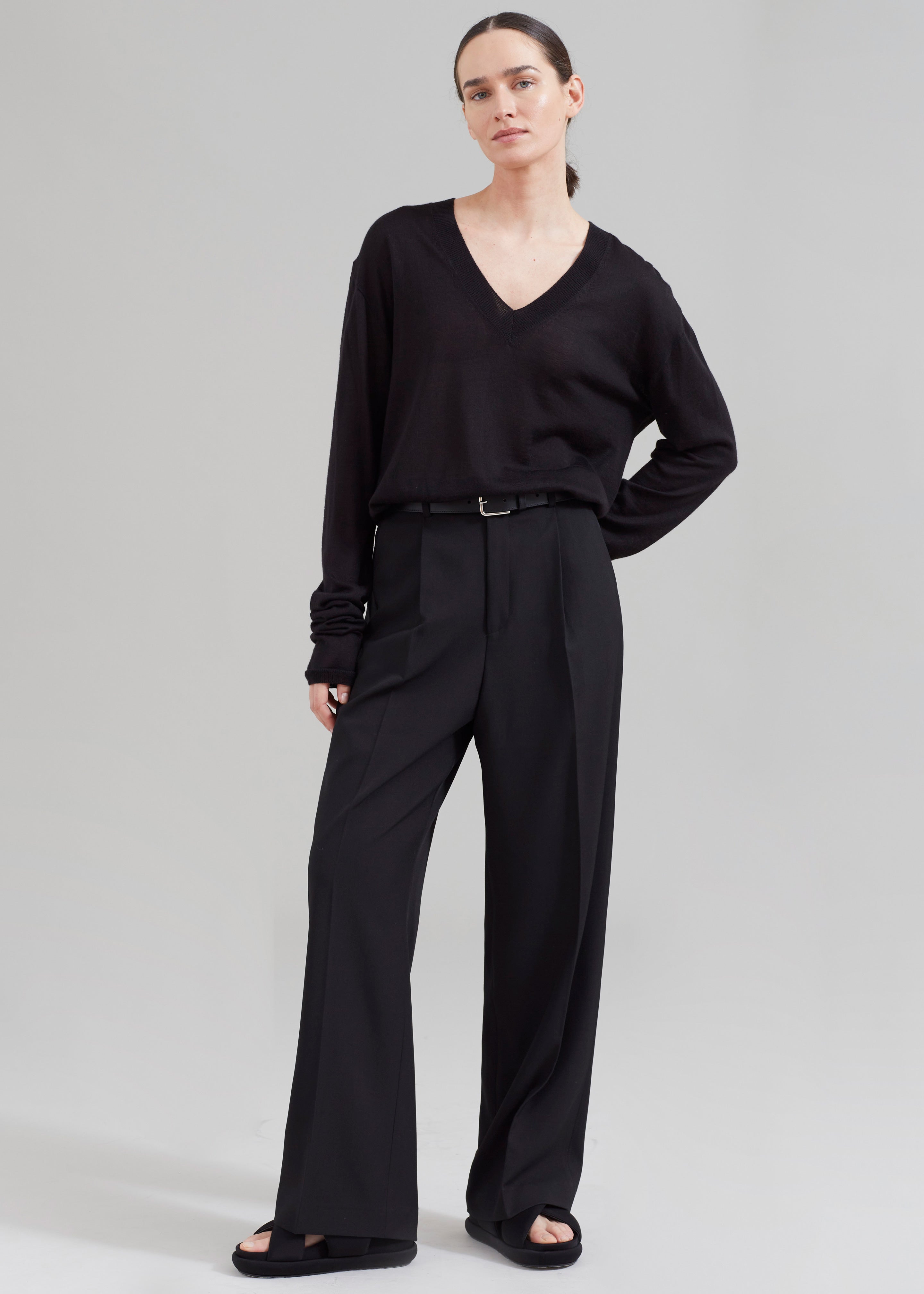 Nessi Pintuck Trousers - Black - 4