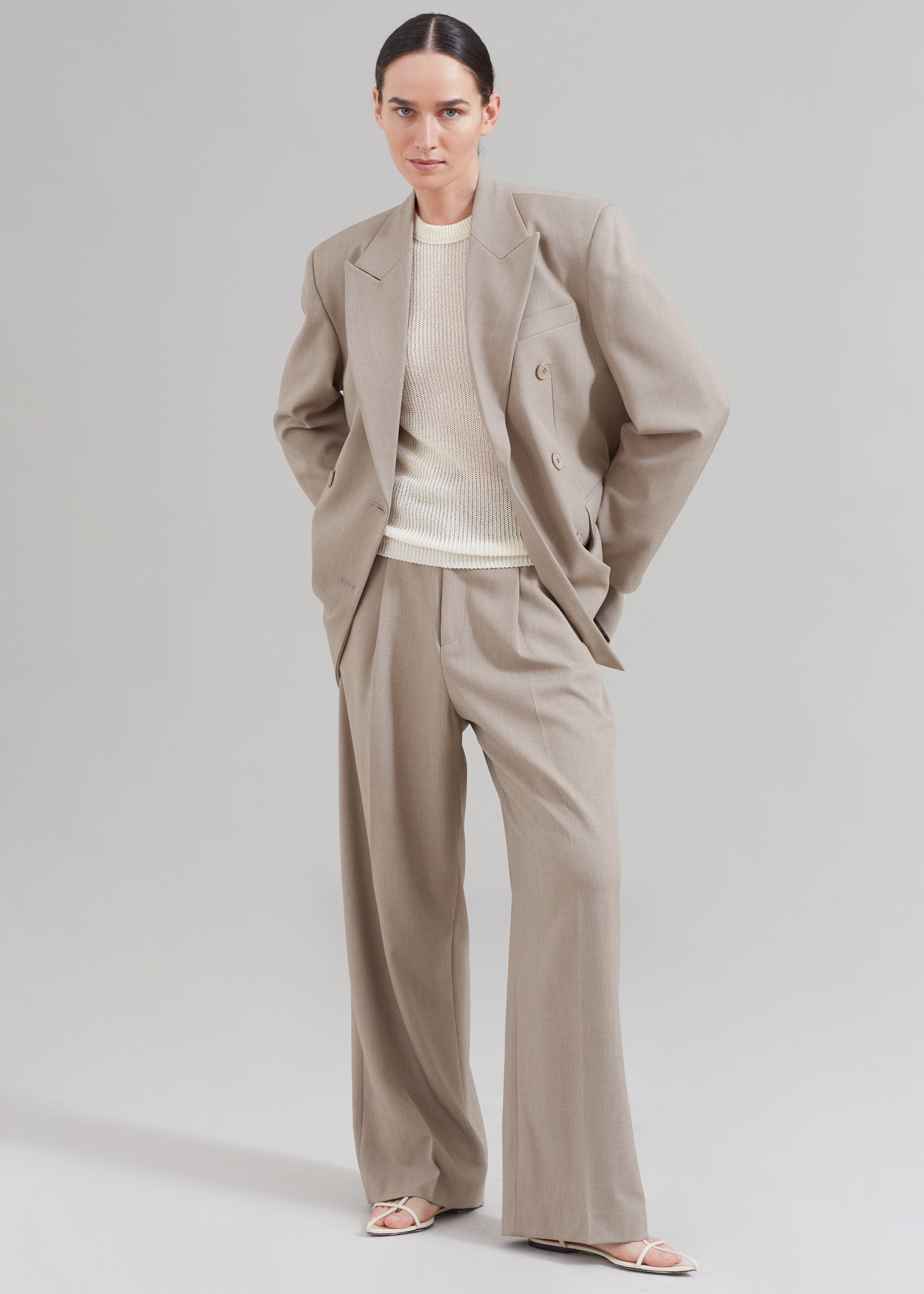 Nessi Pintuck Trousers - Taupe – Frankie Shop Europe