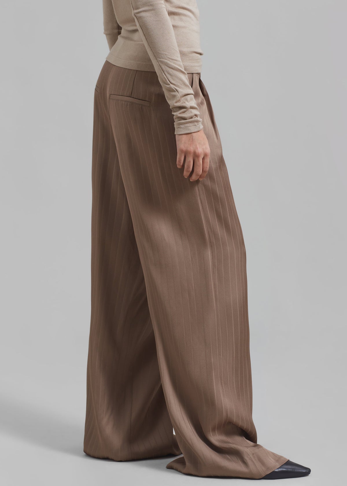 REMAIN Wide Suiting Pants - Timber Wolf - 9