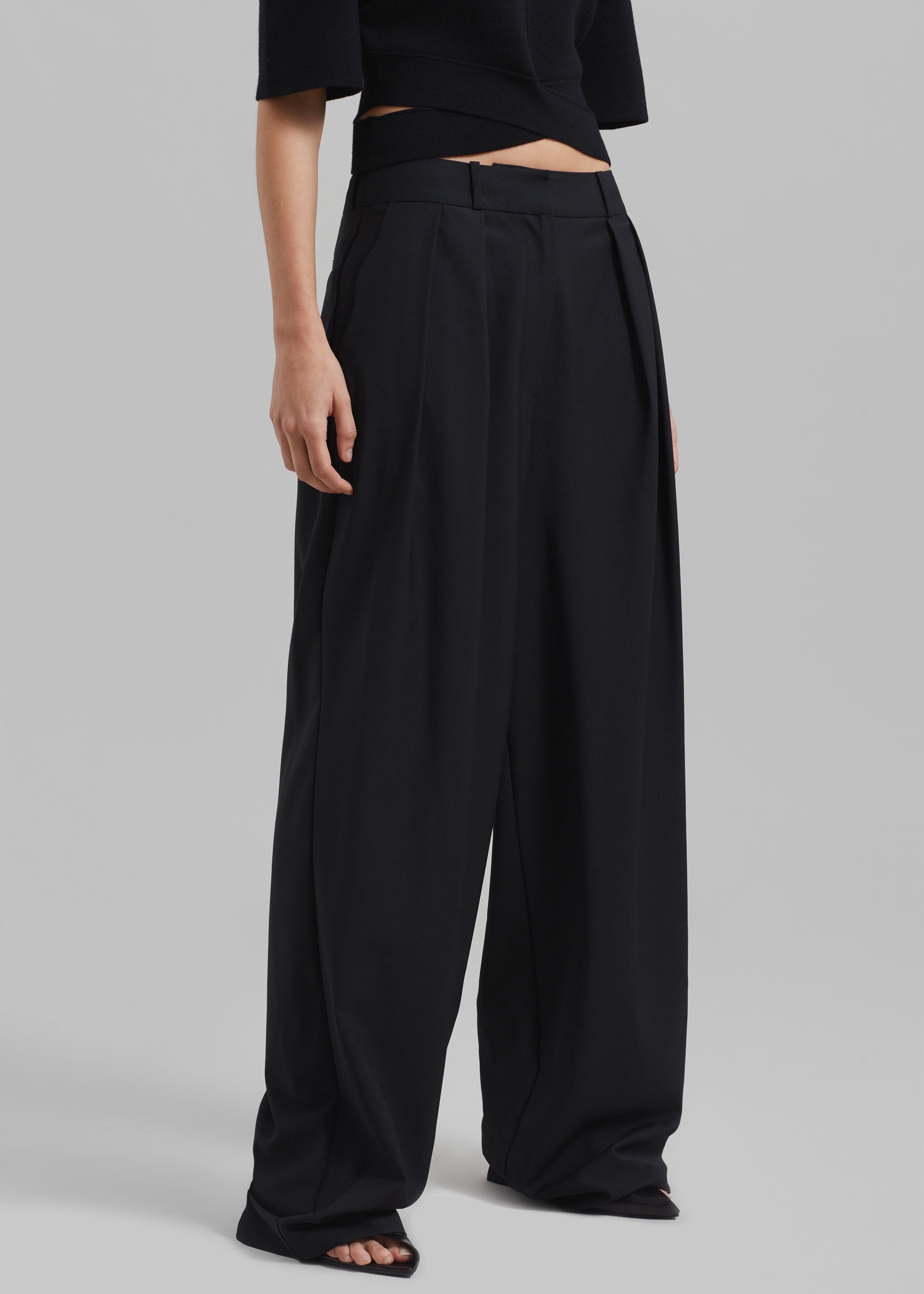 Ripley Pleated Trousers - Black - 5