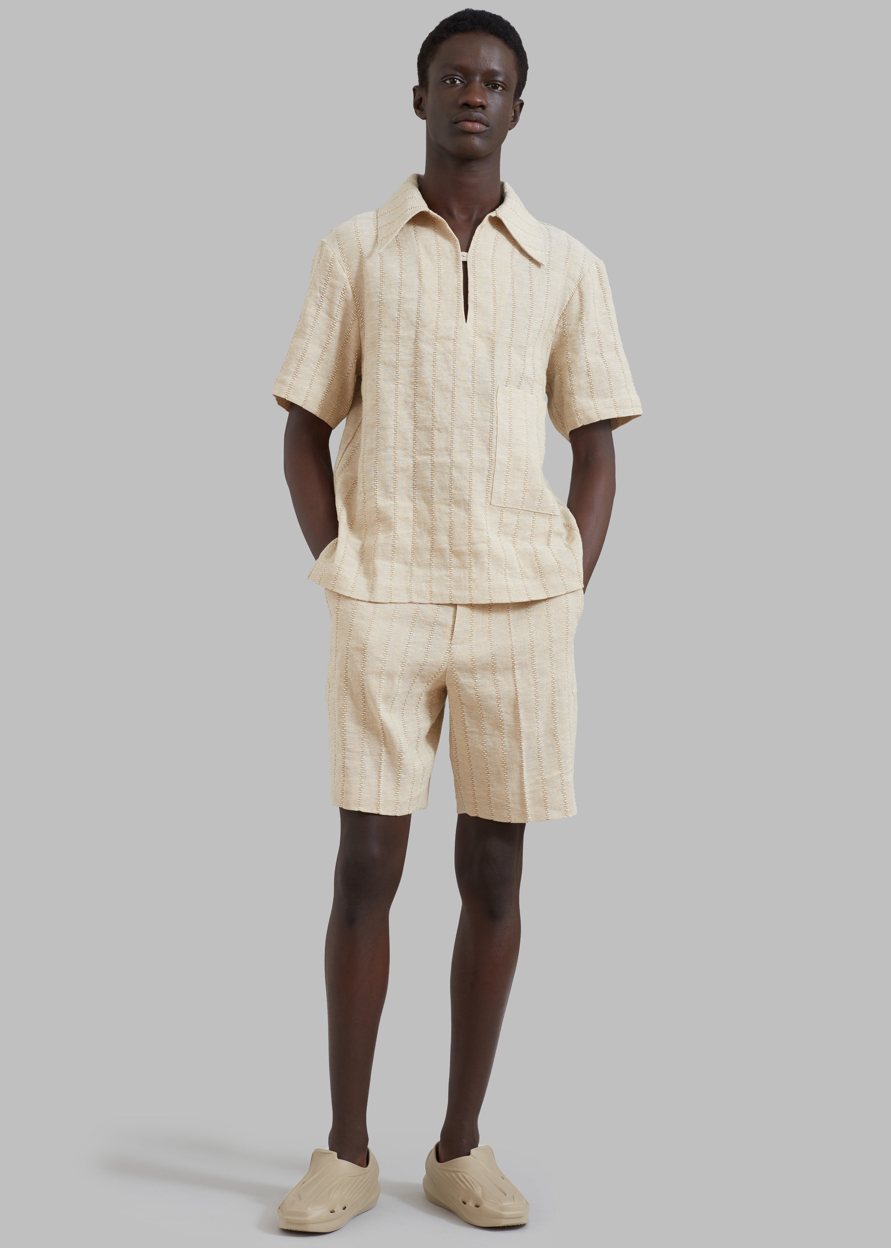 Róhe Resort Linen Shorts - Straw - 1