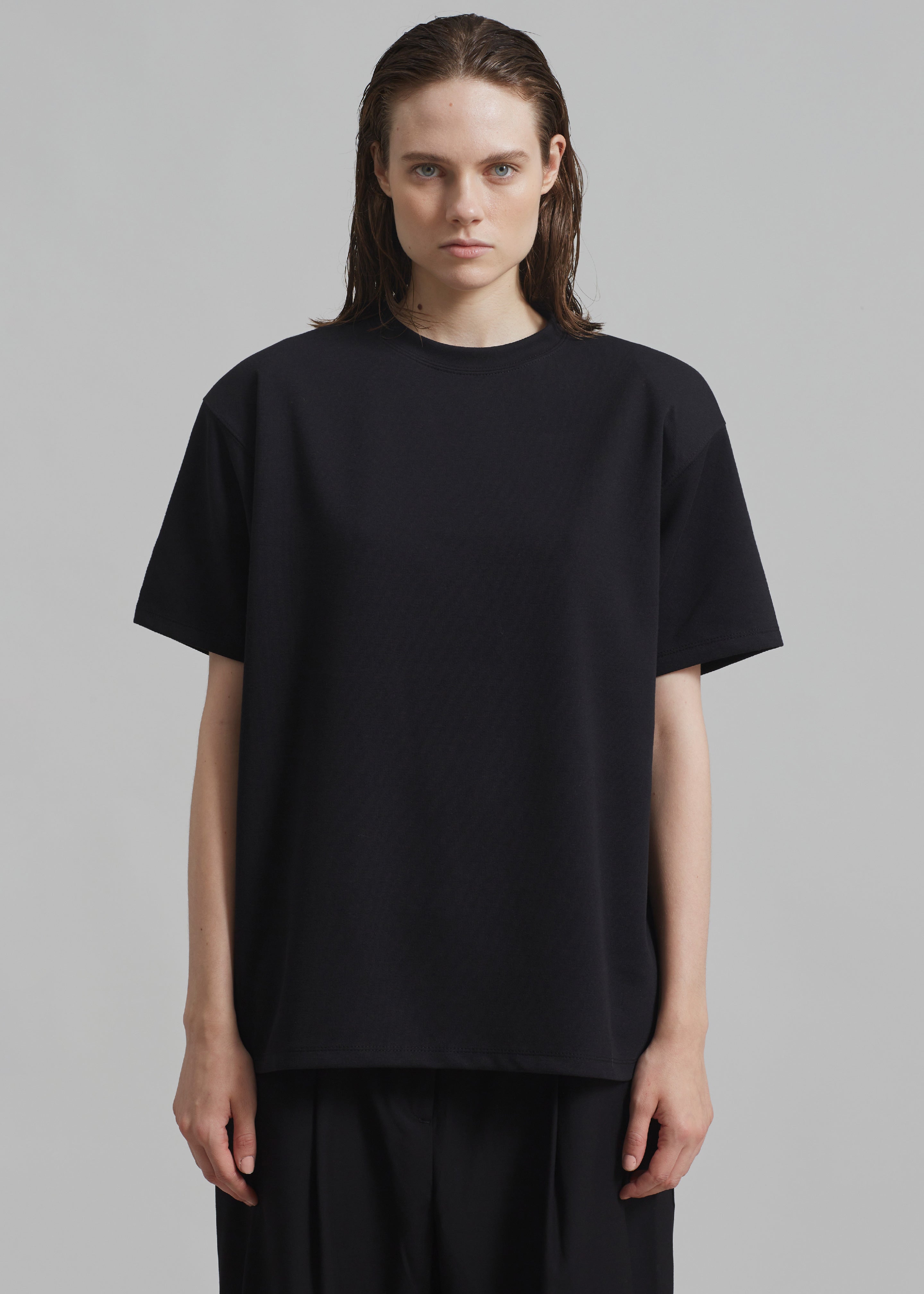 Rowen Padded Shoulder Tee Black