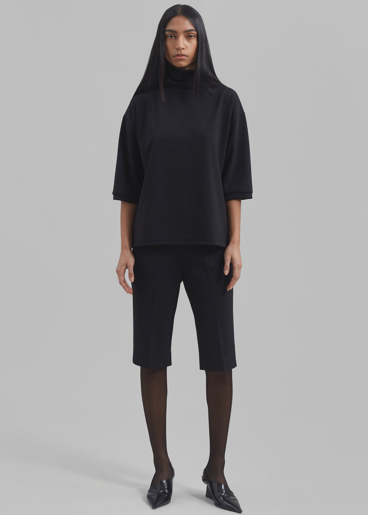 Shiloh Oversized Top - Black - 7