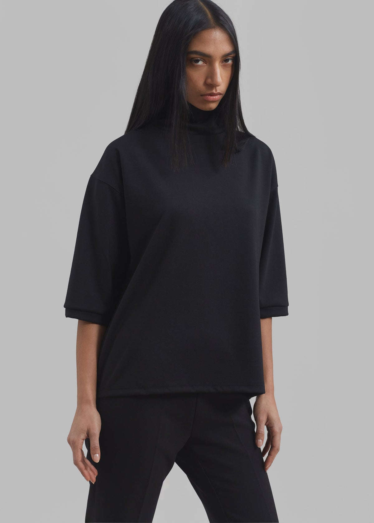 Shiloh Oversized Top - Black - 2
