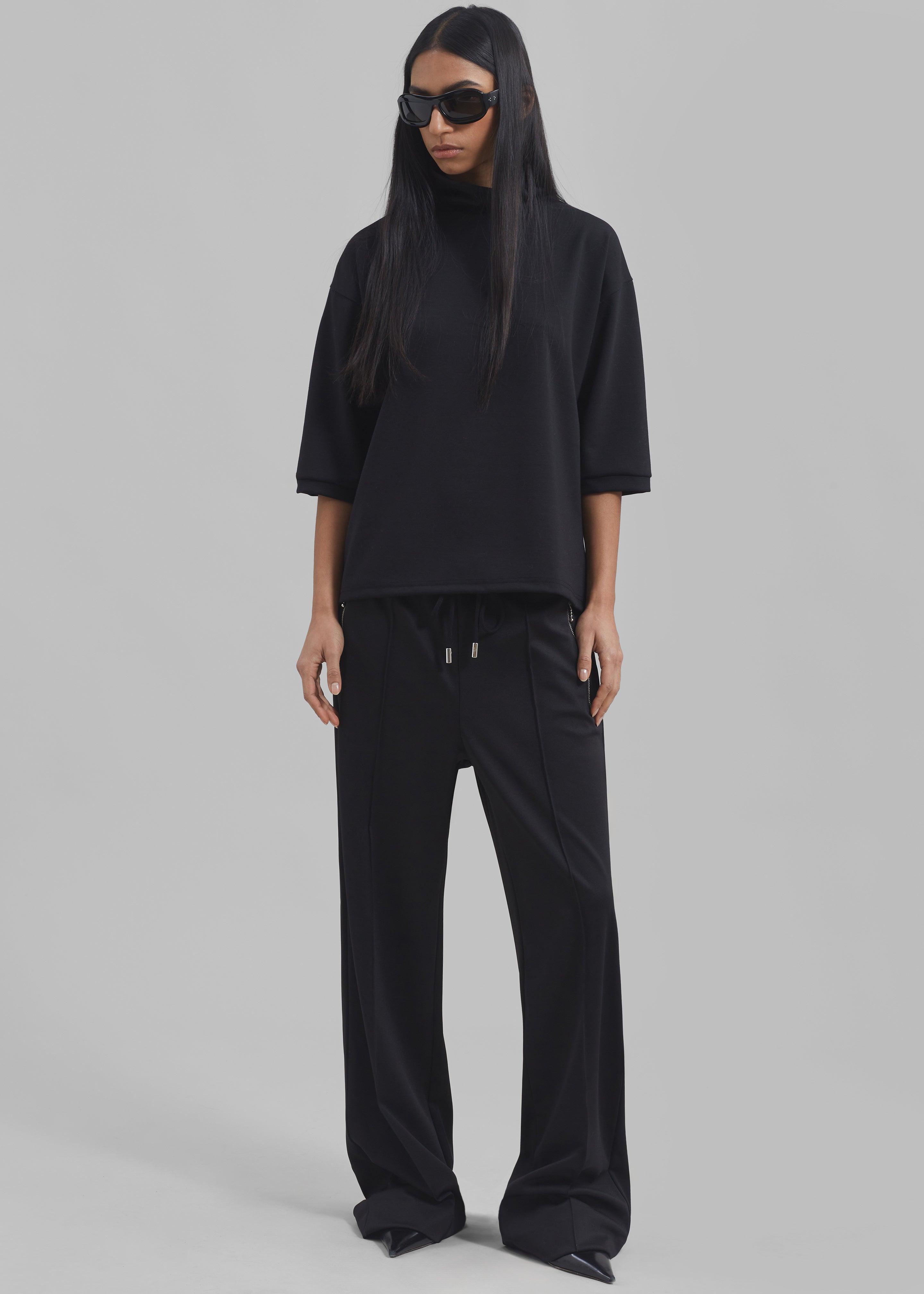 Shiloh Oversized Top - Black - 6