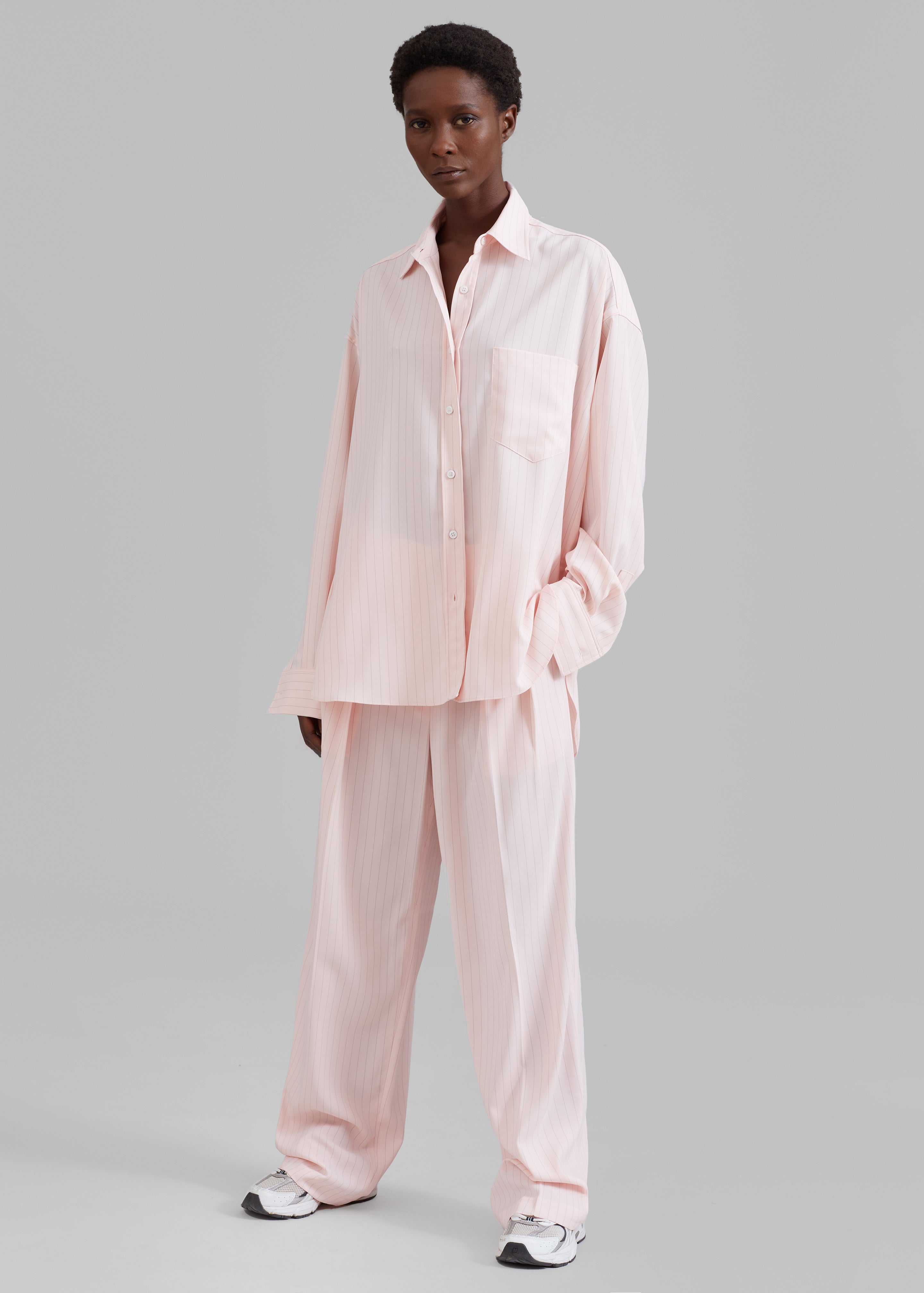 Tansy Fluid Pleated Trousers - Pink Pinstripe - 4