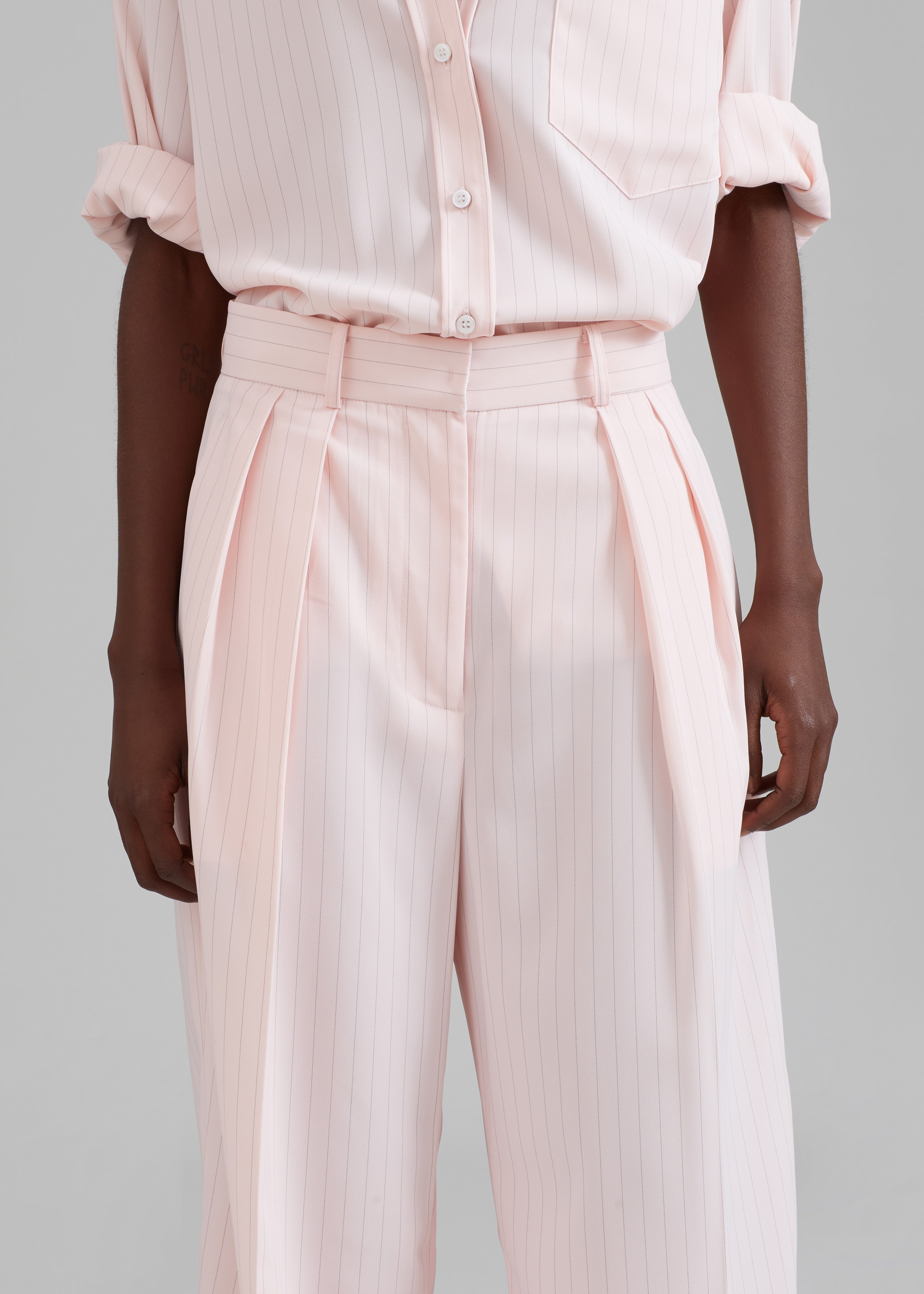 Tansy Fluid Pleated Trousers - Pink Pinstripe - 3