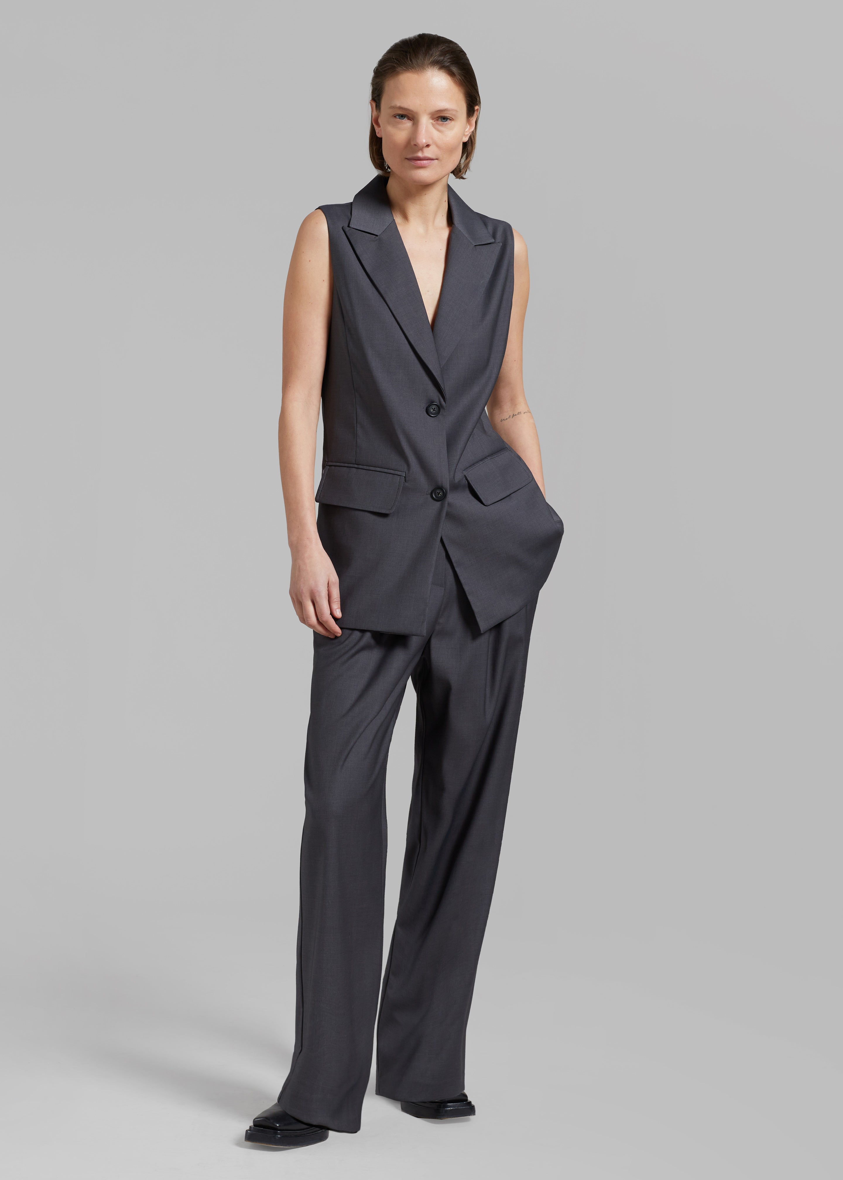 Durban Slit Vest - Charcoal - 2