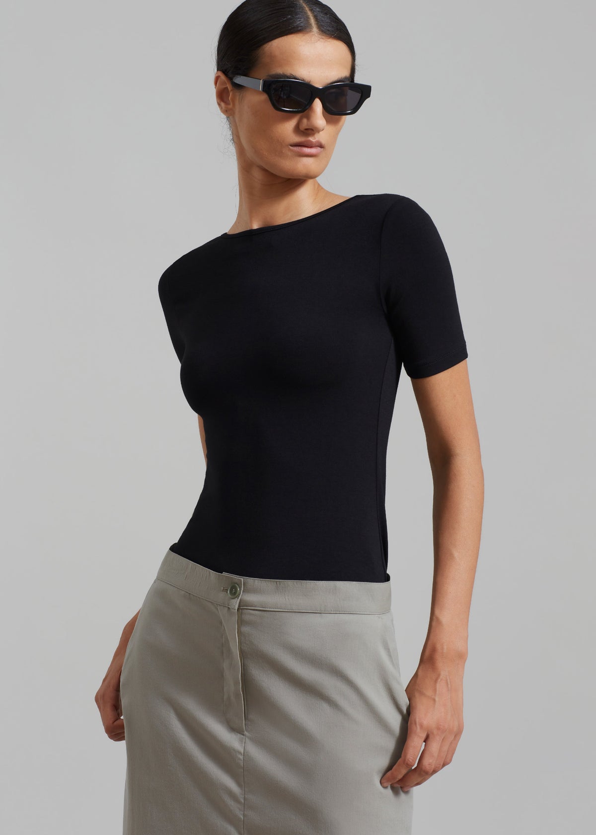 Vera Scoop Back Shirt - Black - 4