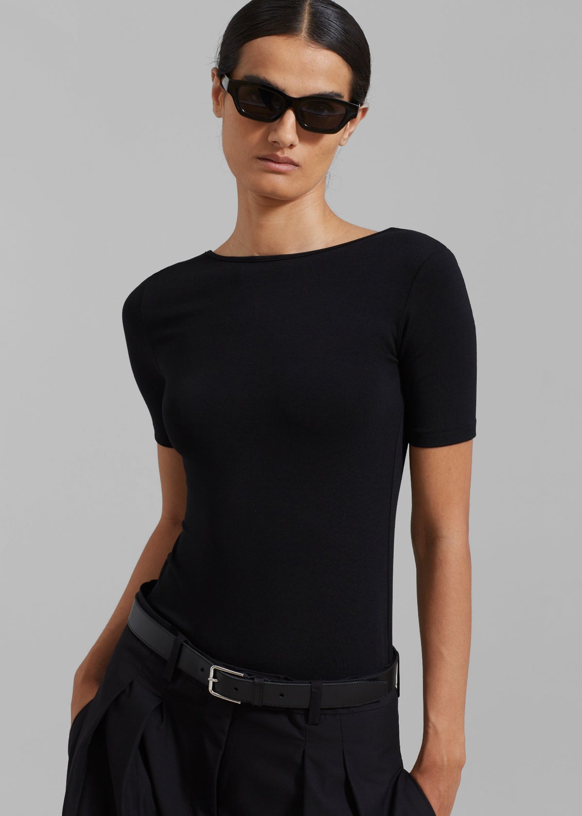 Vera Scoop Back Shirt - Black - 6