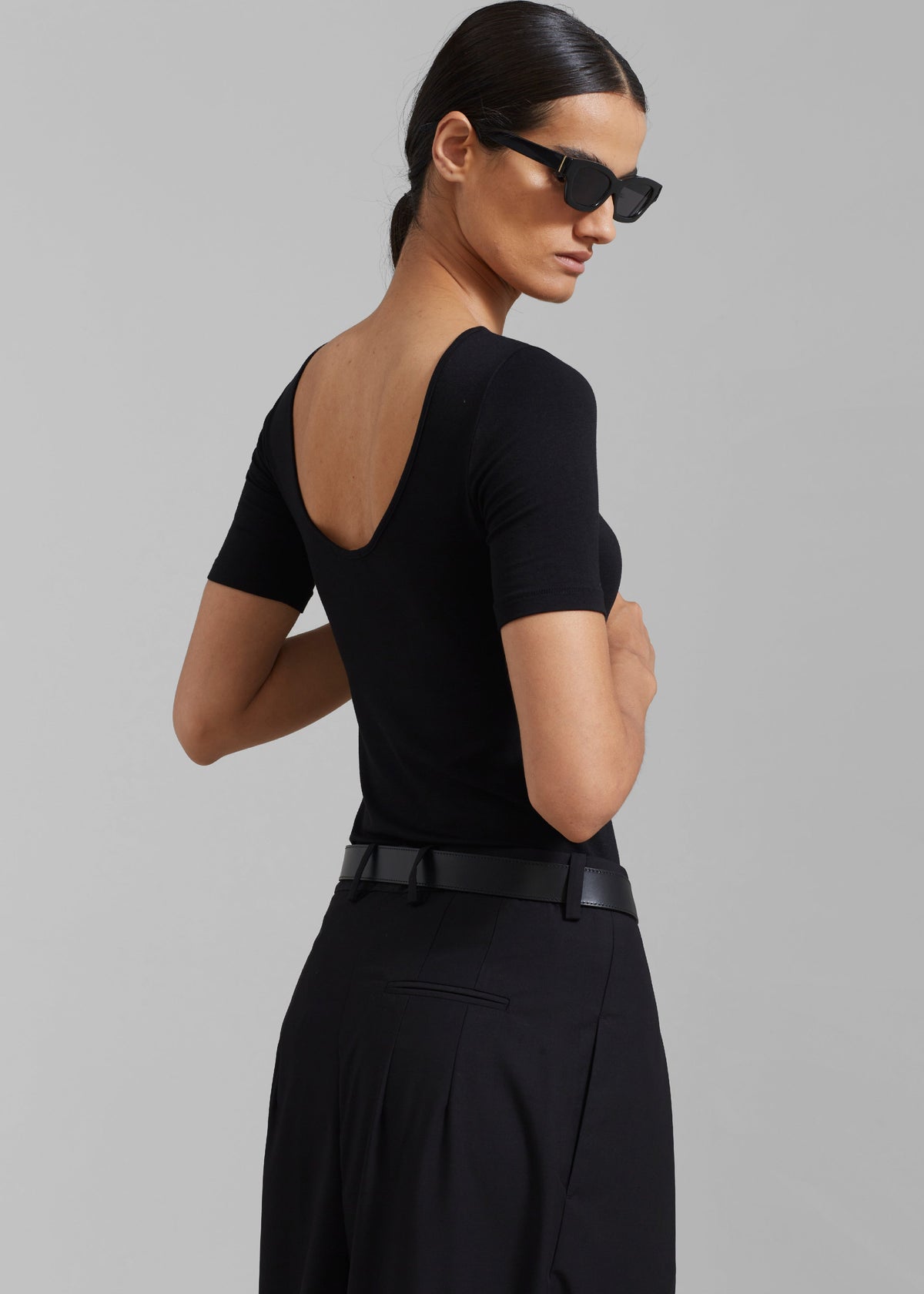 Vera Scoop Back Shirt - Black - 1