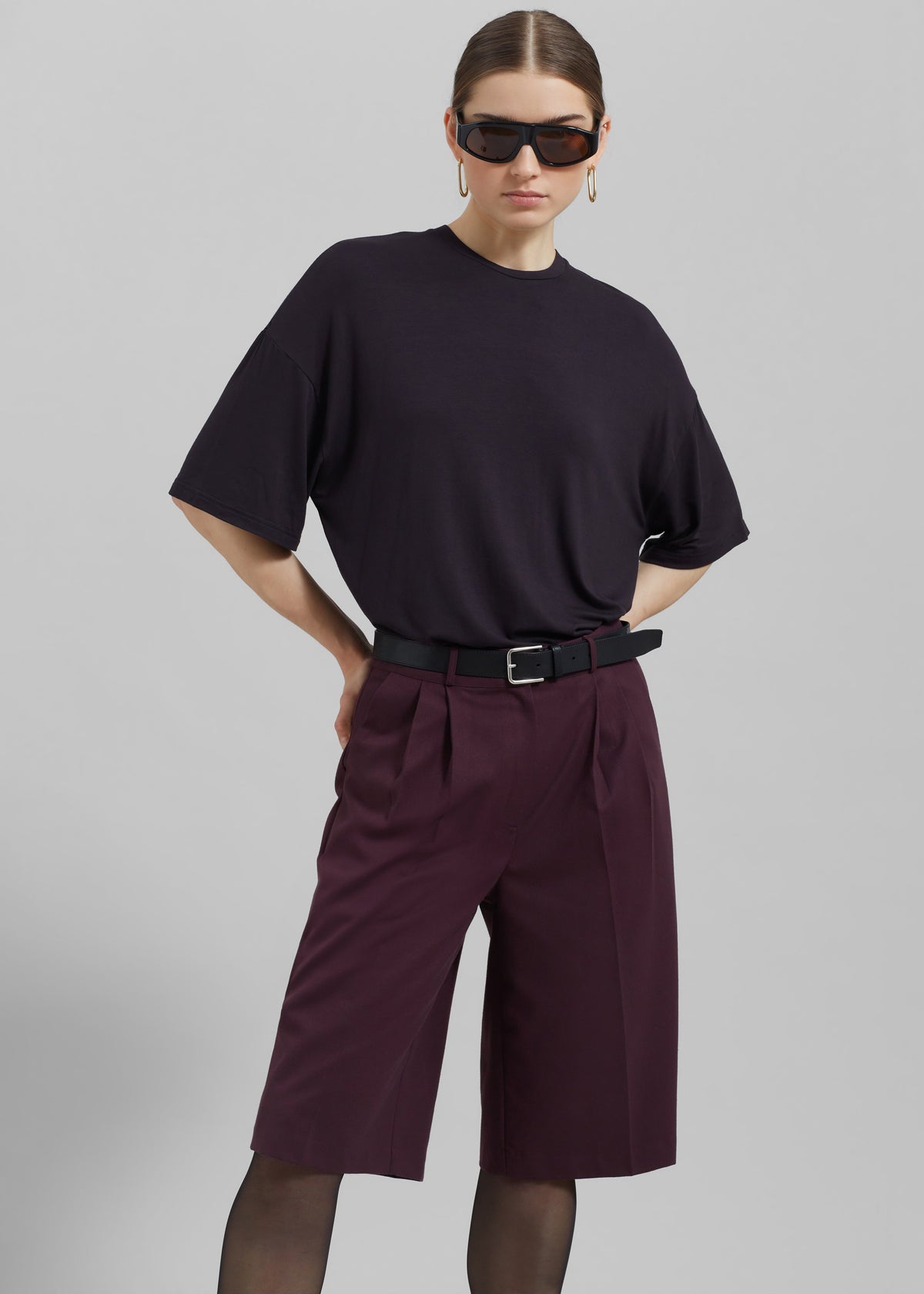 Wilma Pleated Bermuda Shorts - Burgundy - 3