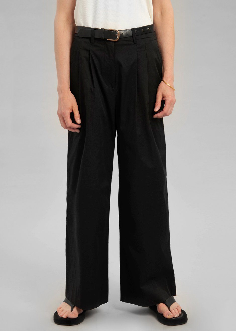 Blanche Pleated Trousers - Black - 3