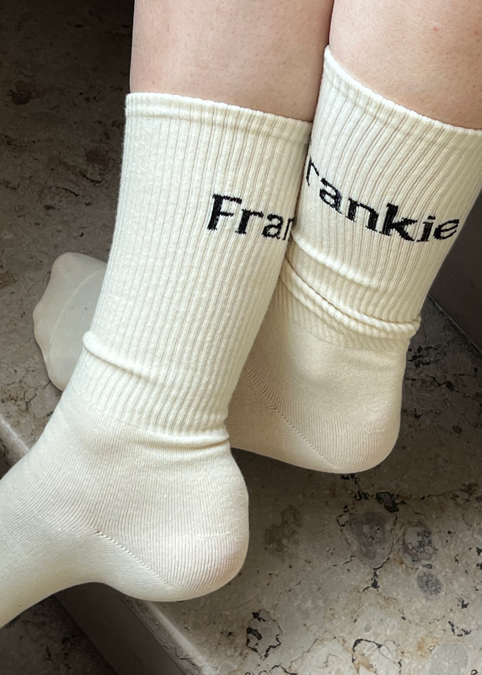 Frankie in English Ribbed Socks - Vanilla - 4